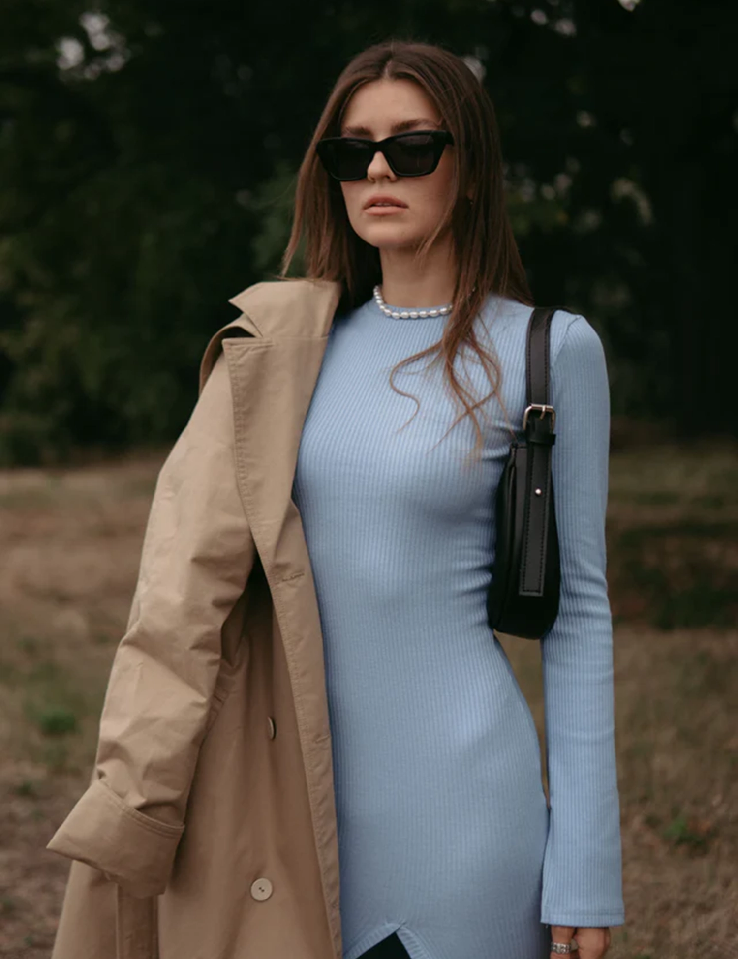 Картинка Сукня міді блакитна