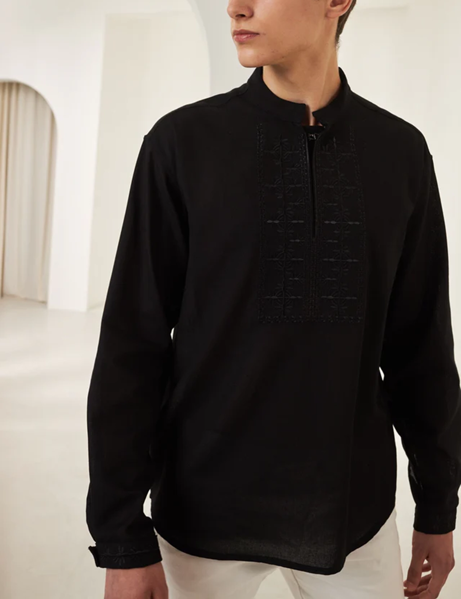 Картинка Вишиванка чорна