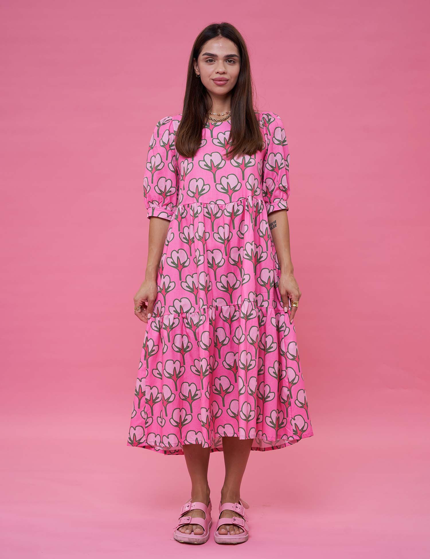 Картинка Сукня міді рожева з принтом