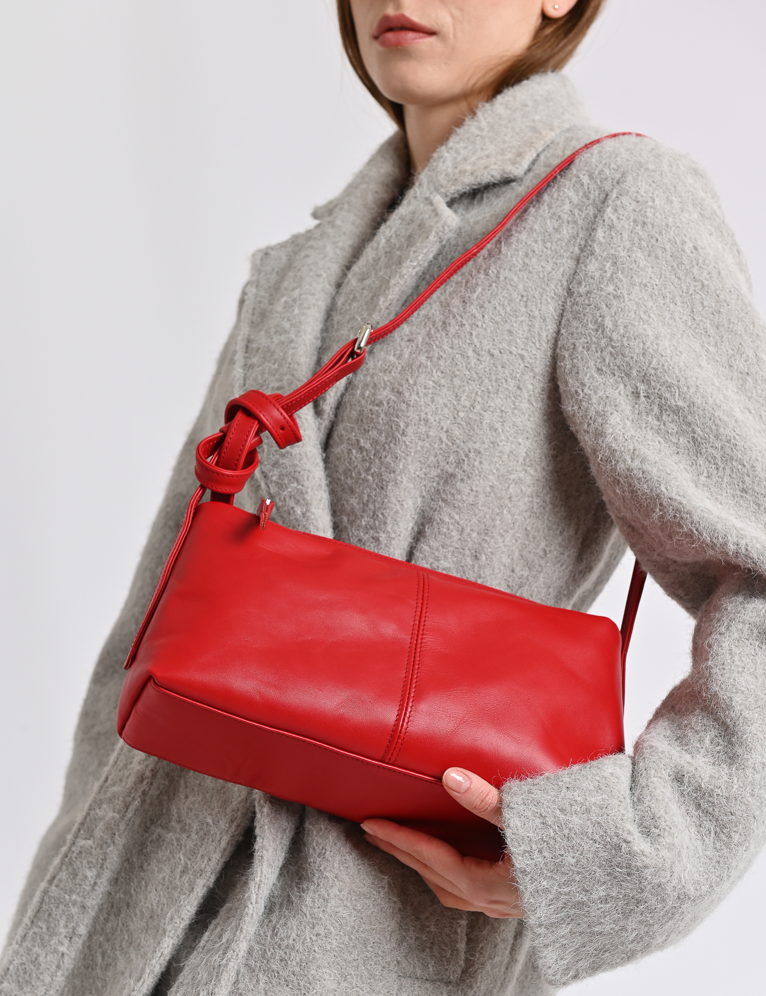 Картинка Сумка з натуральної шкіри у яскравому червоному кольорі