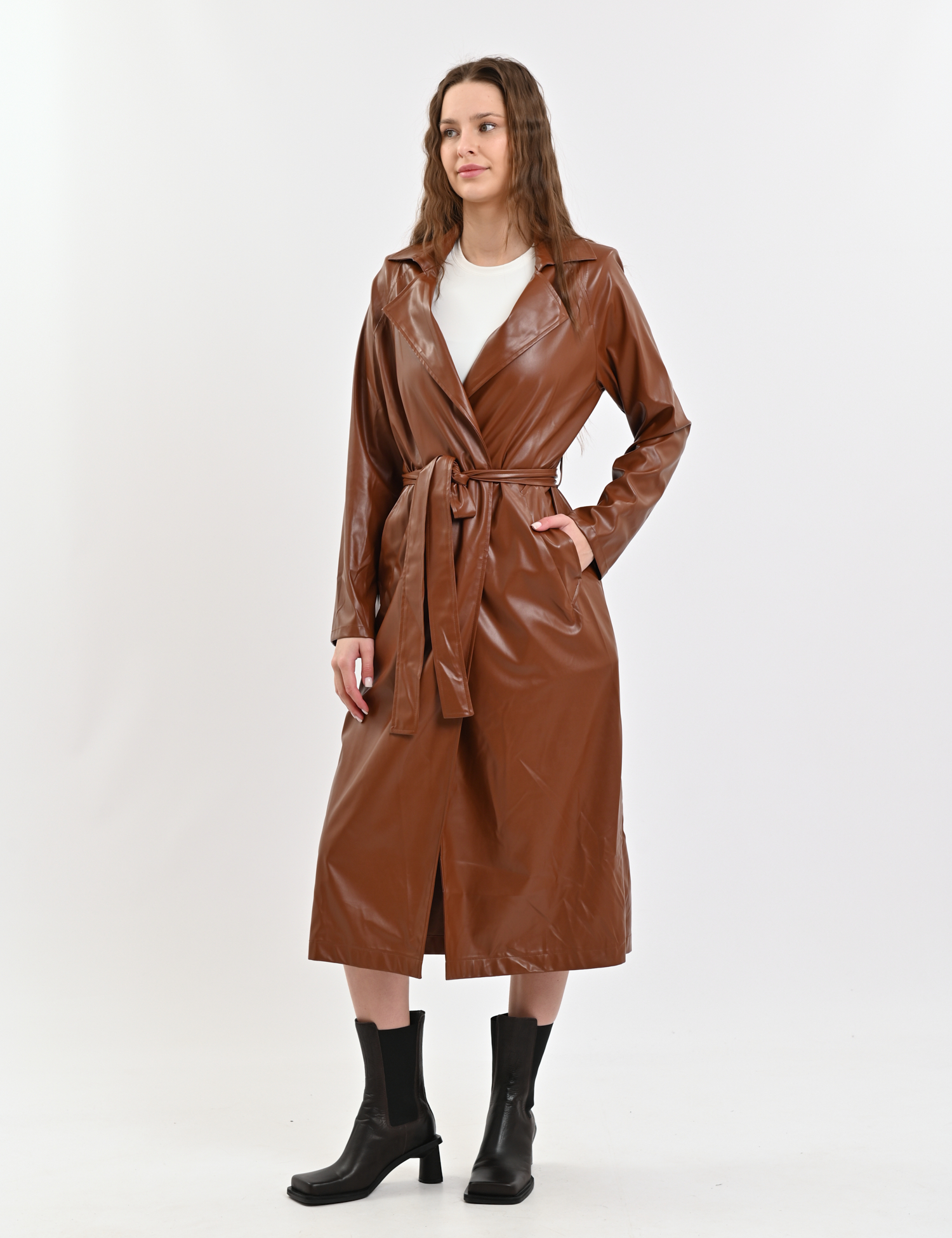 Картинка Плащ темно-коричневий