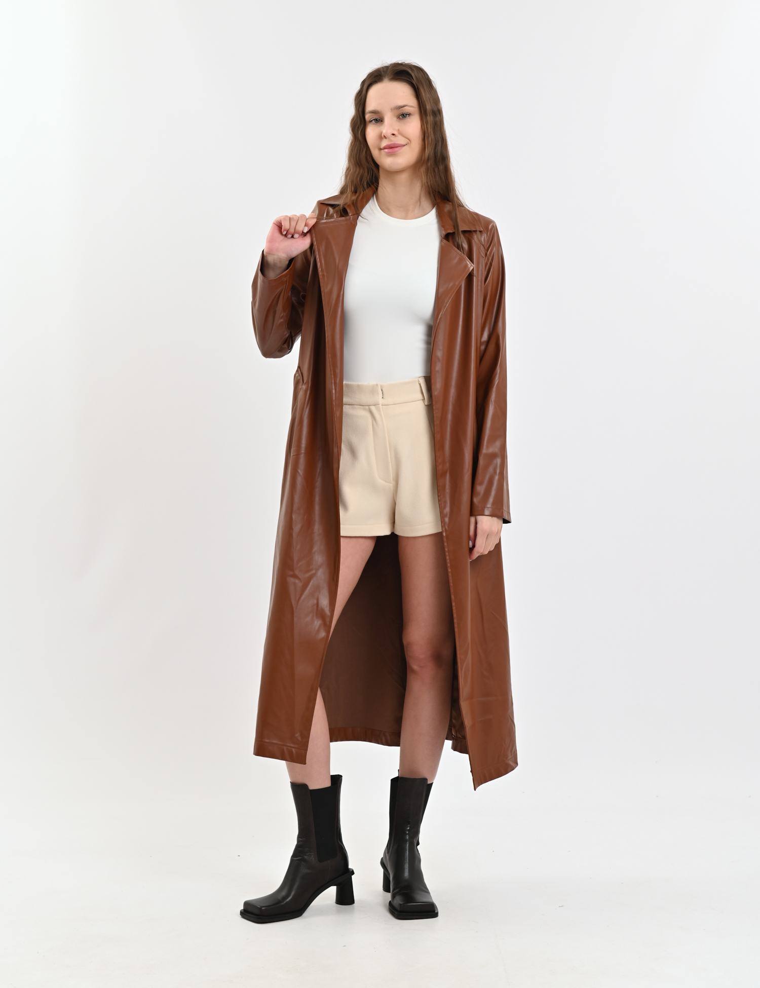 Картинка Плащ темно-коричневий