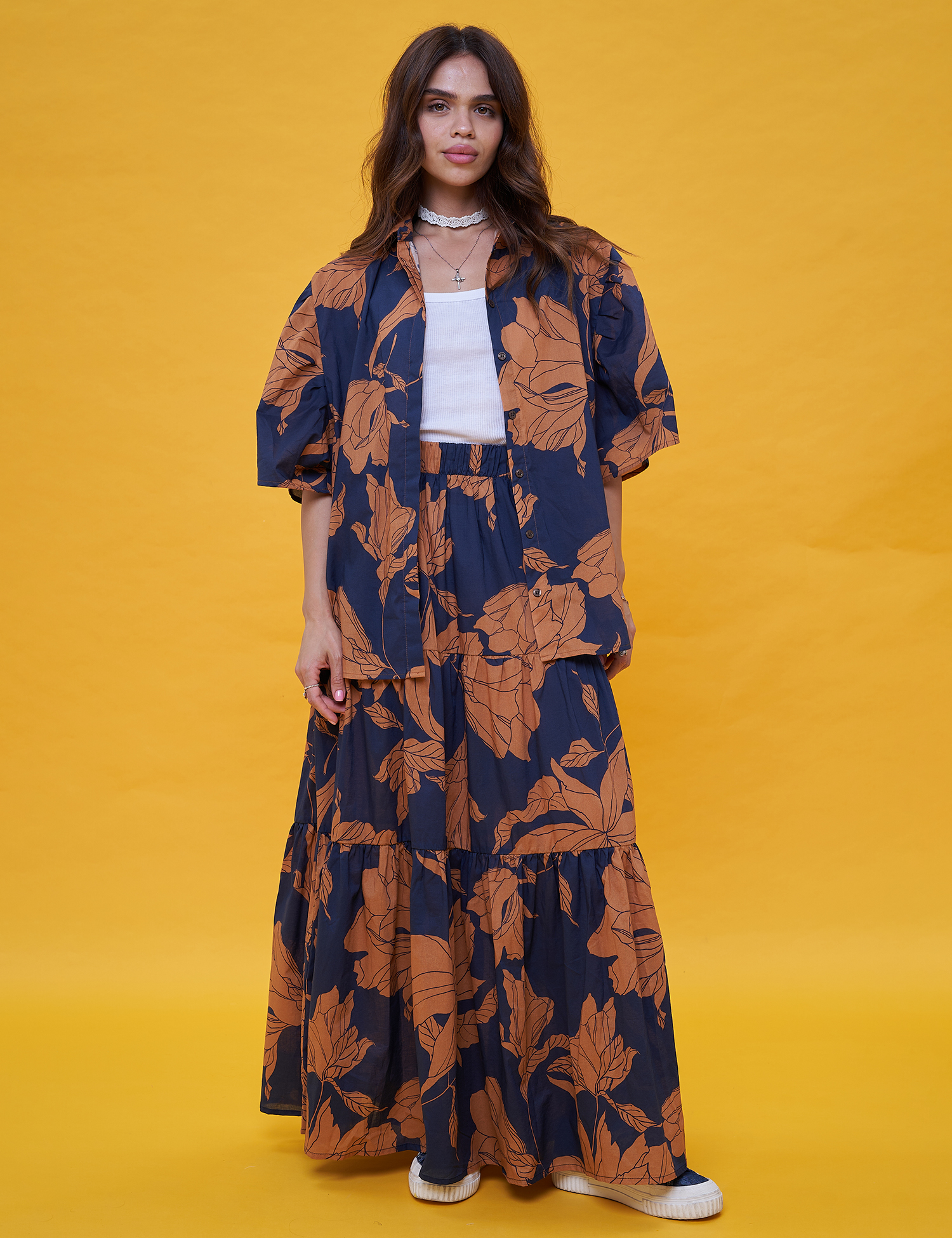 Картинка Спідниця макмі темно-синя з принтом