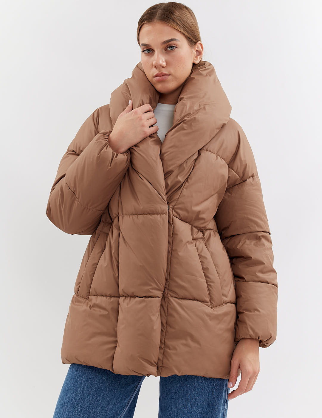 Картинка Куртка бежева