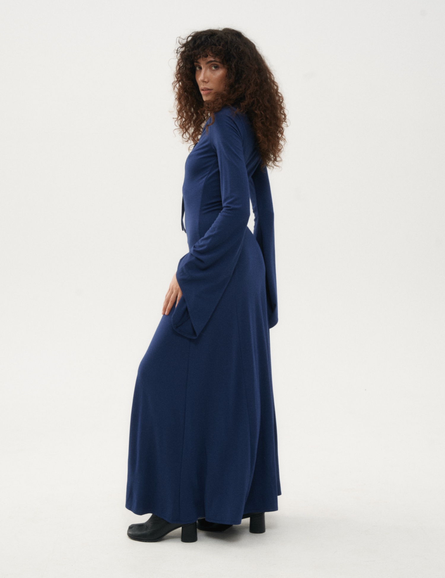 Картинка Сукня "Isabel" максі синя