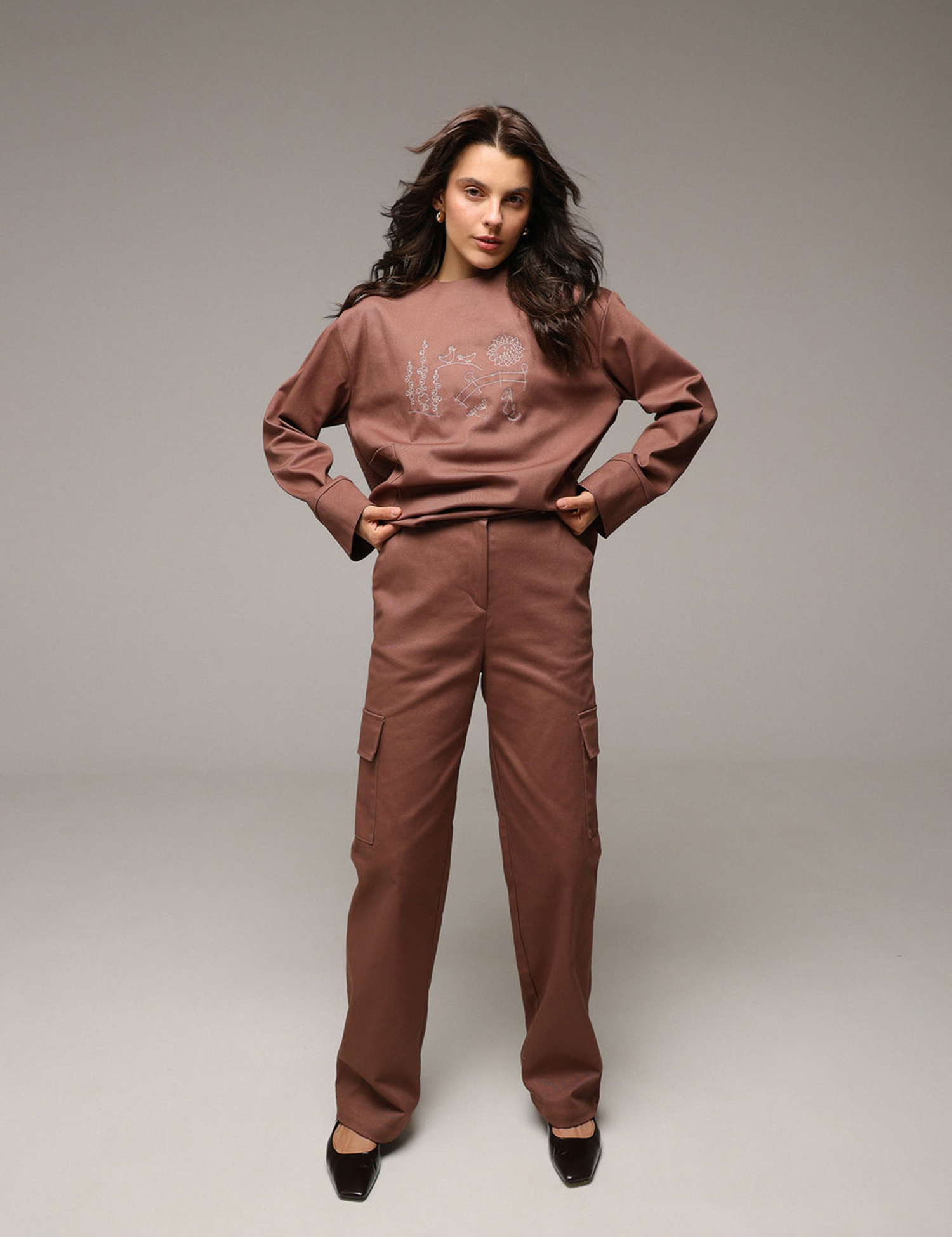 Картинка Штани коричневі