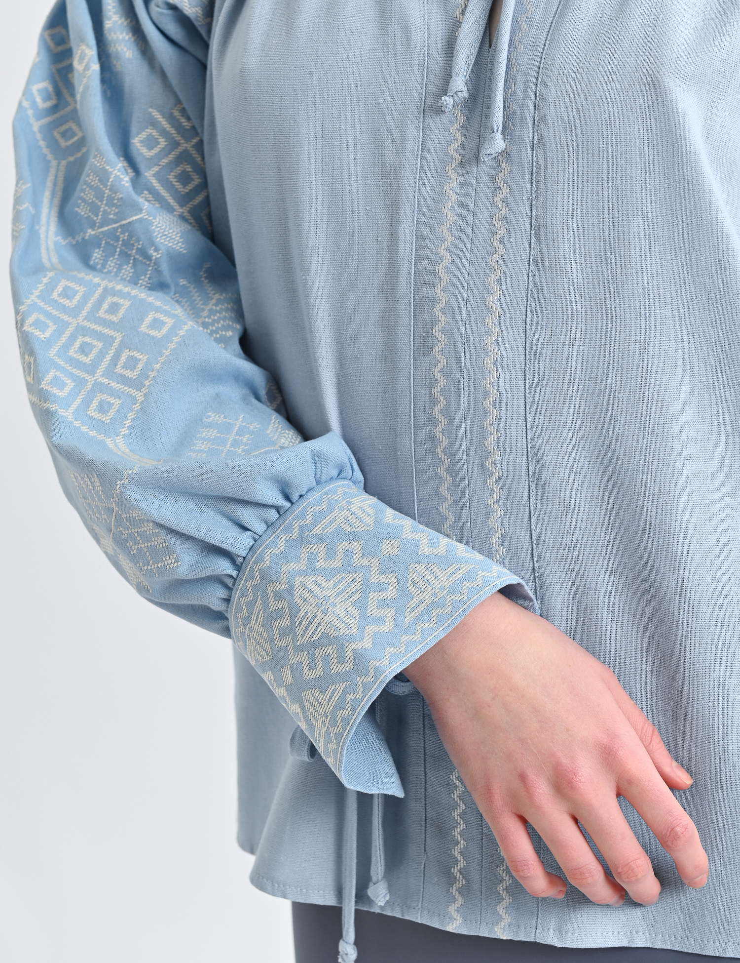 Картинка Вишиванка блакитна