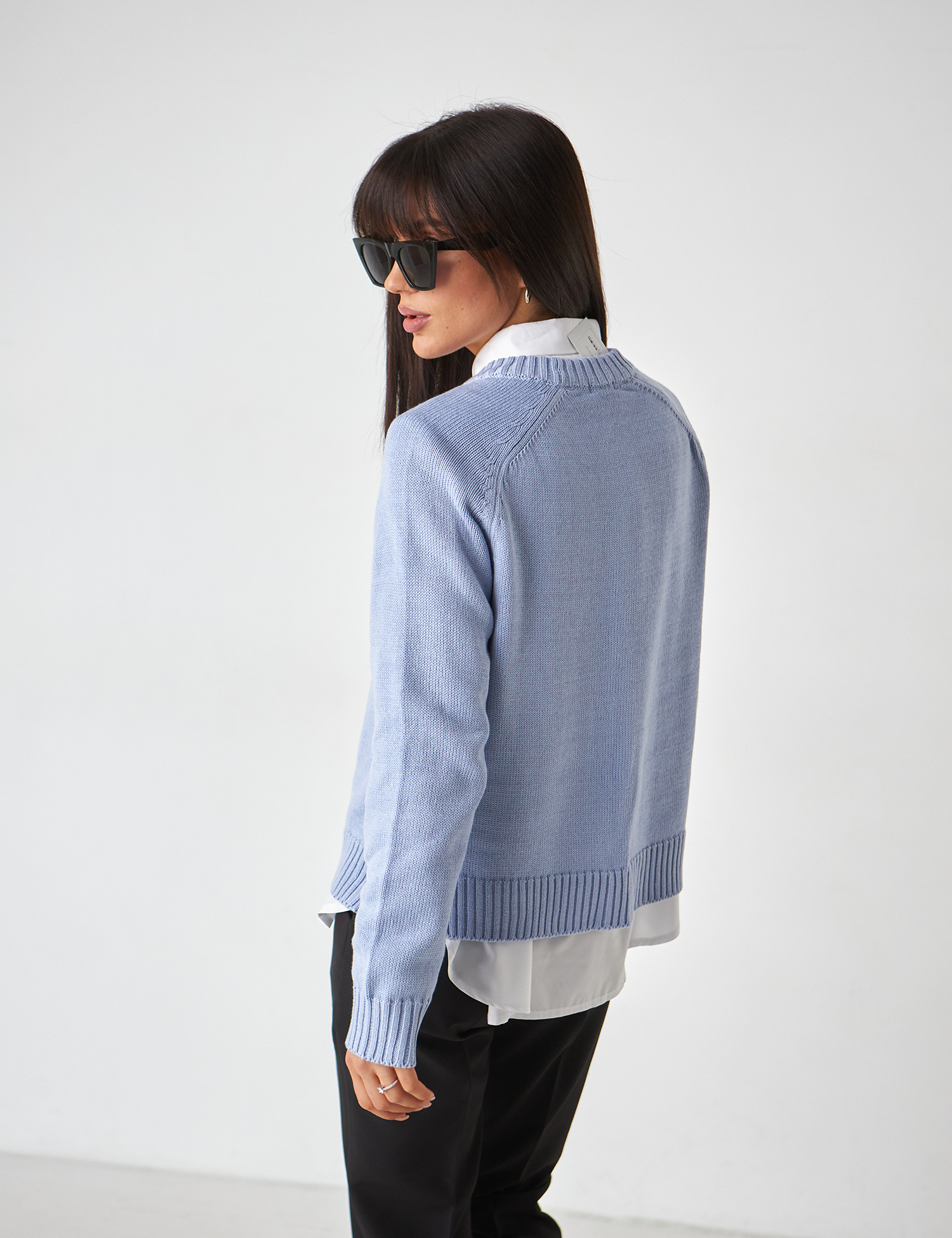 Картинка Светр блакитний