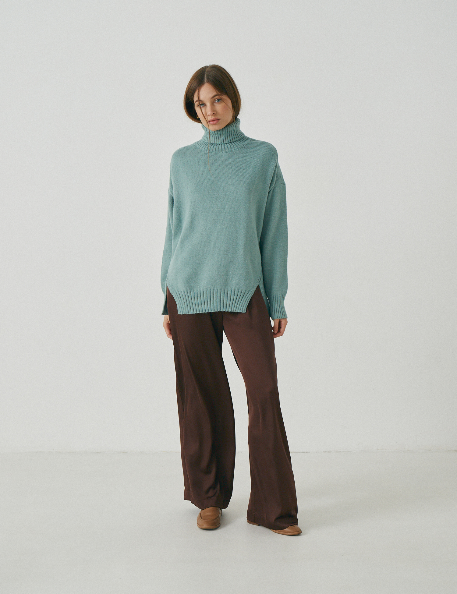 Картинка Светр світло-зелений 