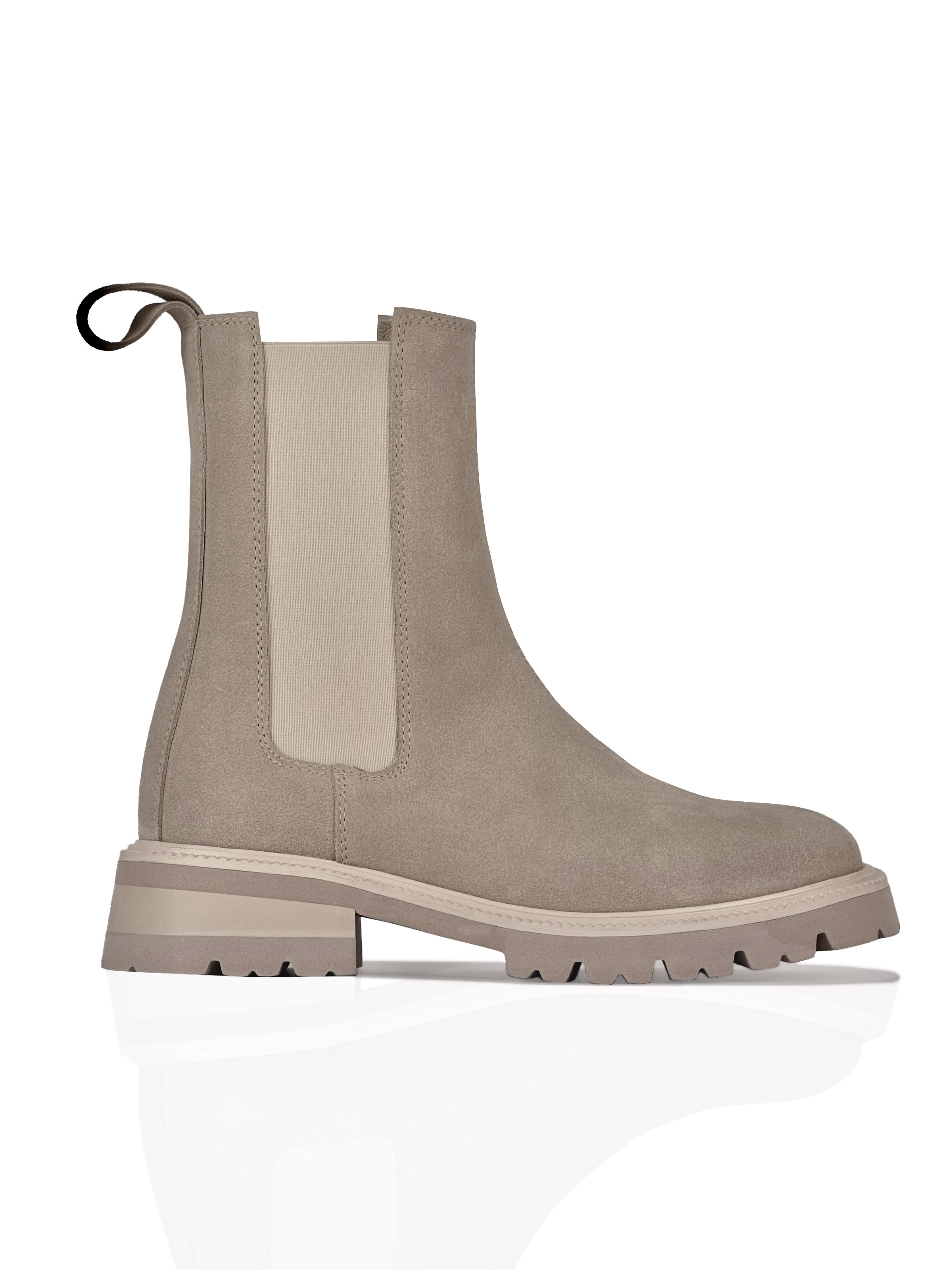 Картинка Черевики бежеві замшеві