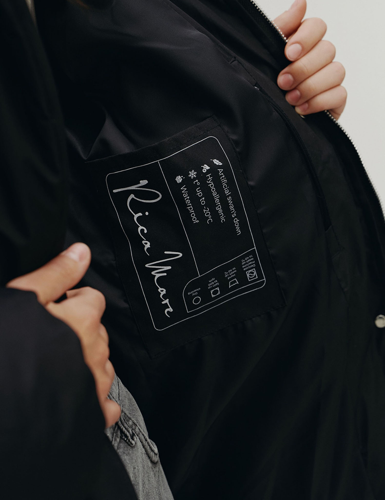 Картинка Пуховик чорний