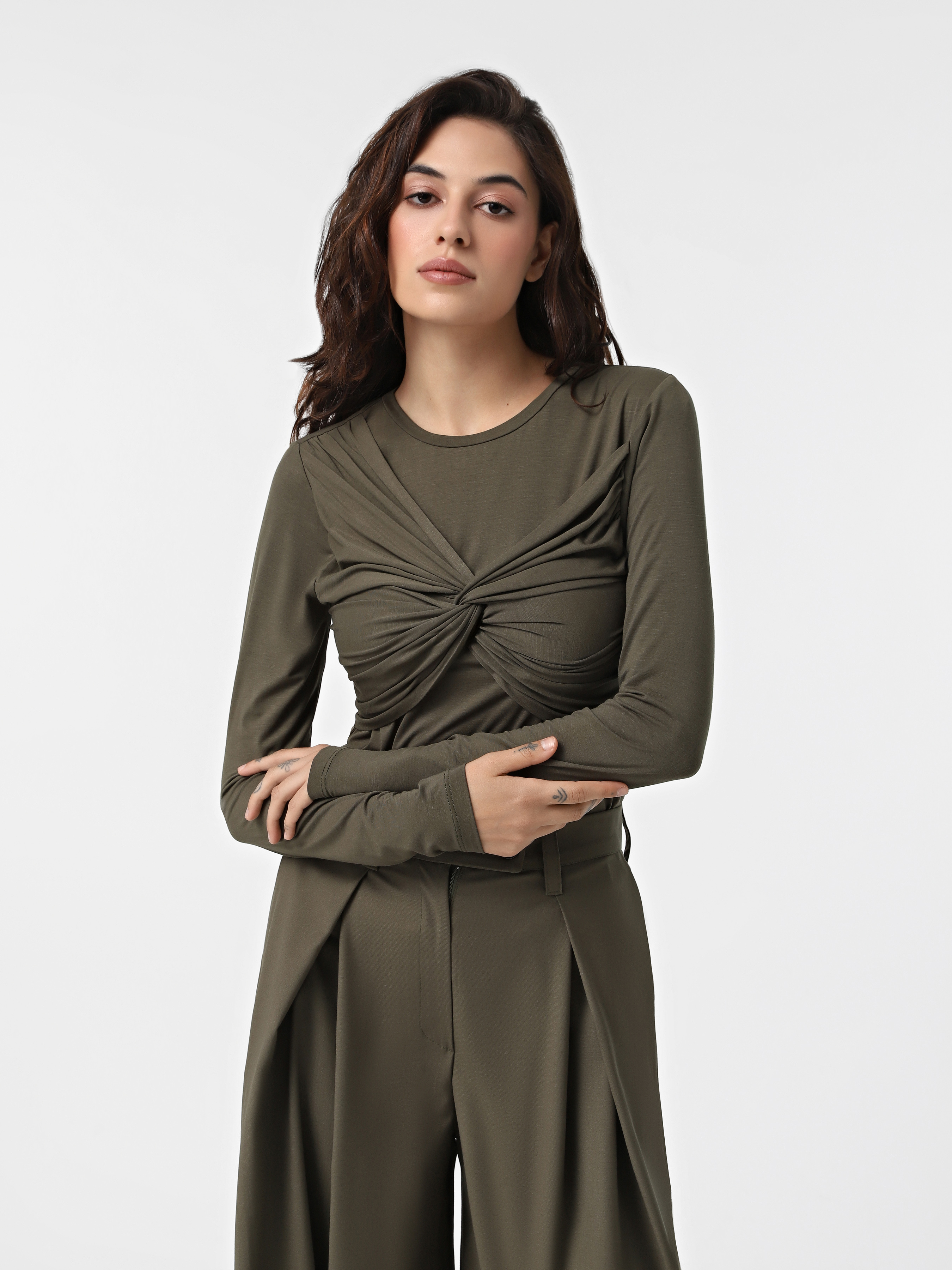 Картинка Лонгслів зелений