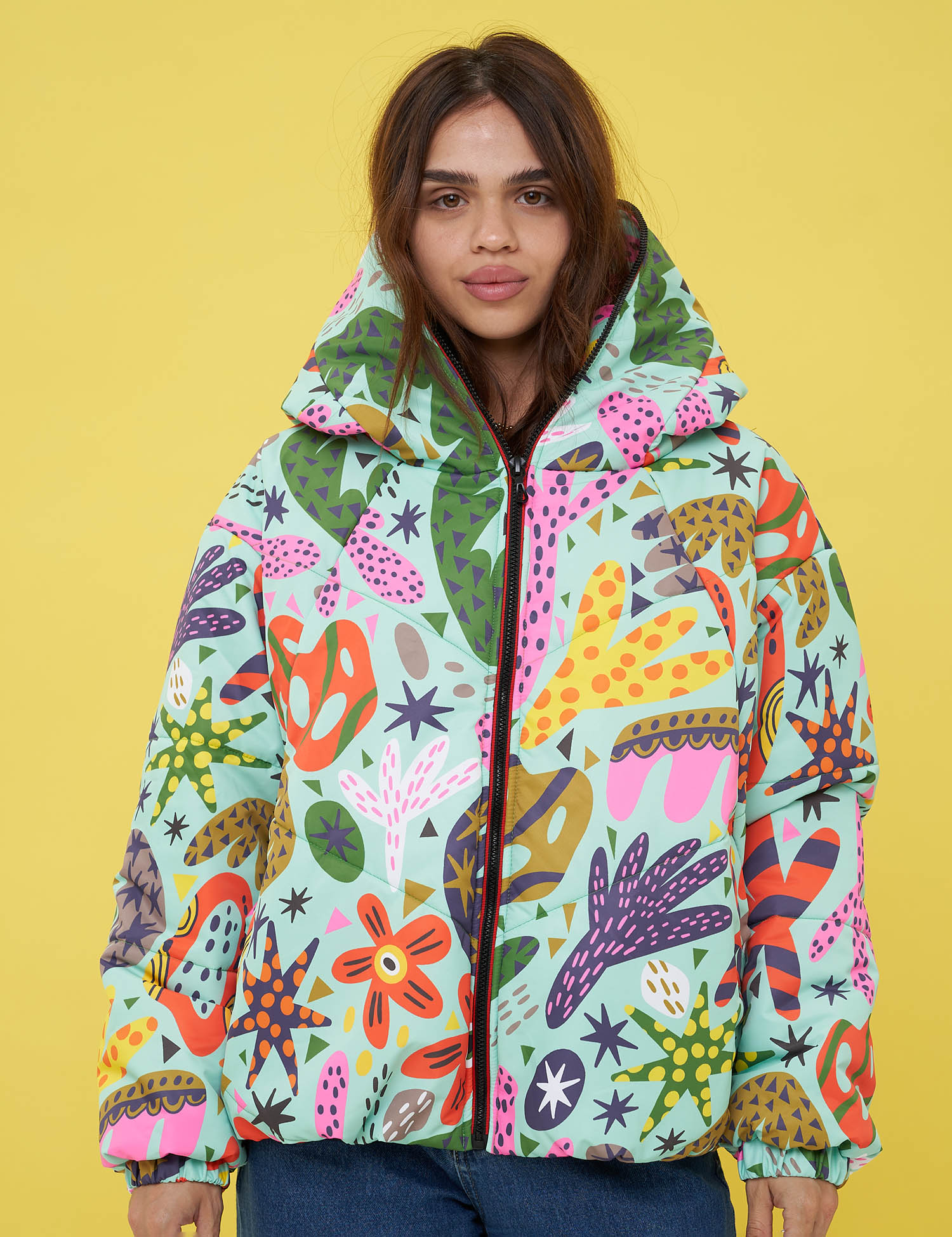 Картинка Куртка світло-зелена з принтом