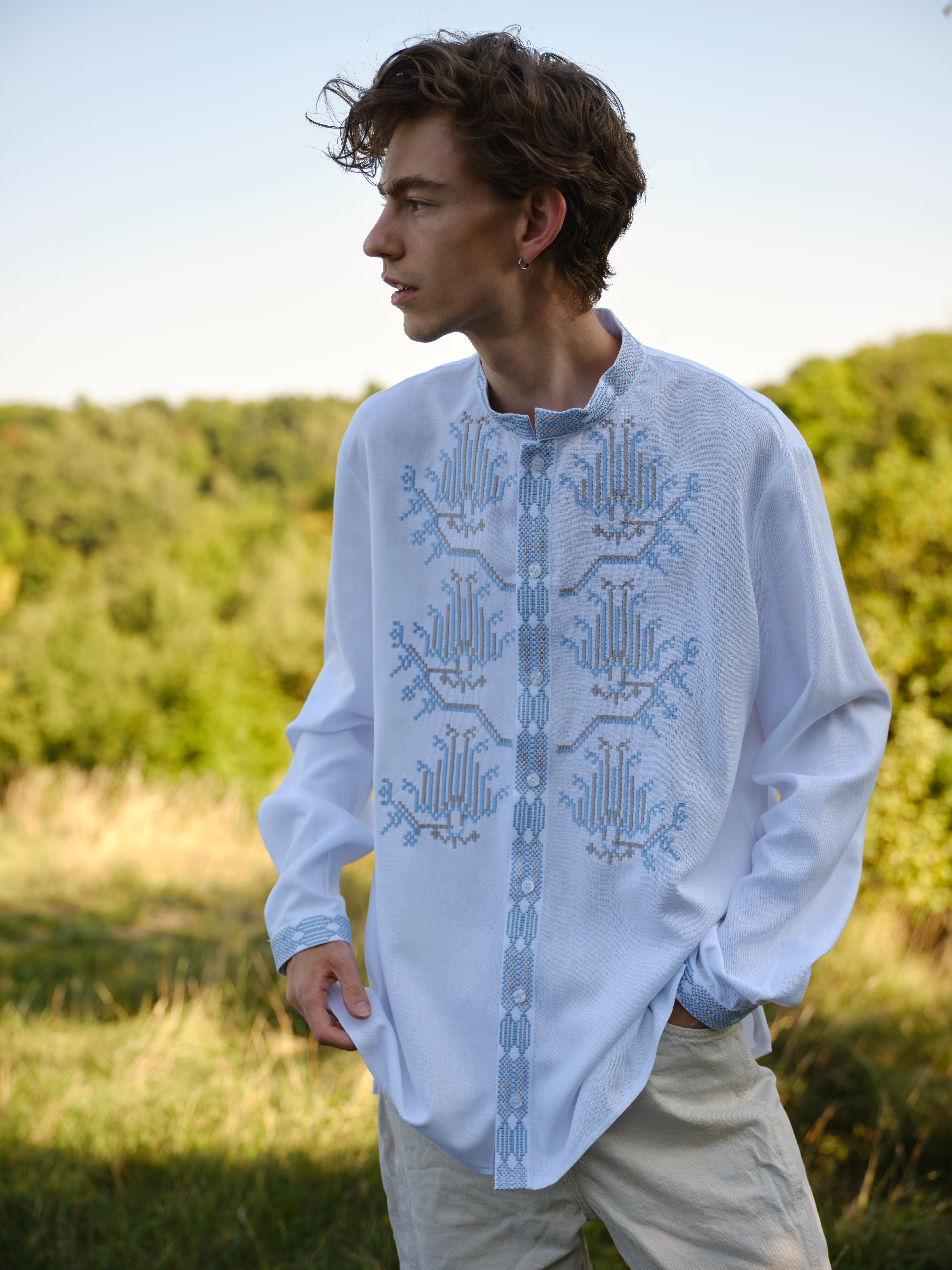 Картинка Вишиванка біла 