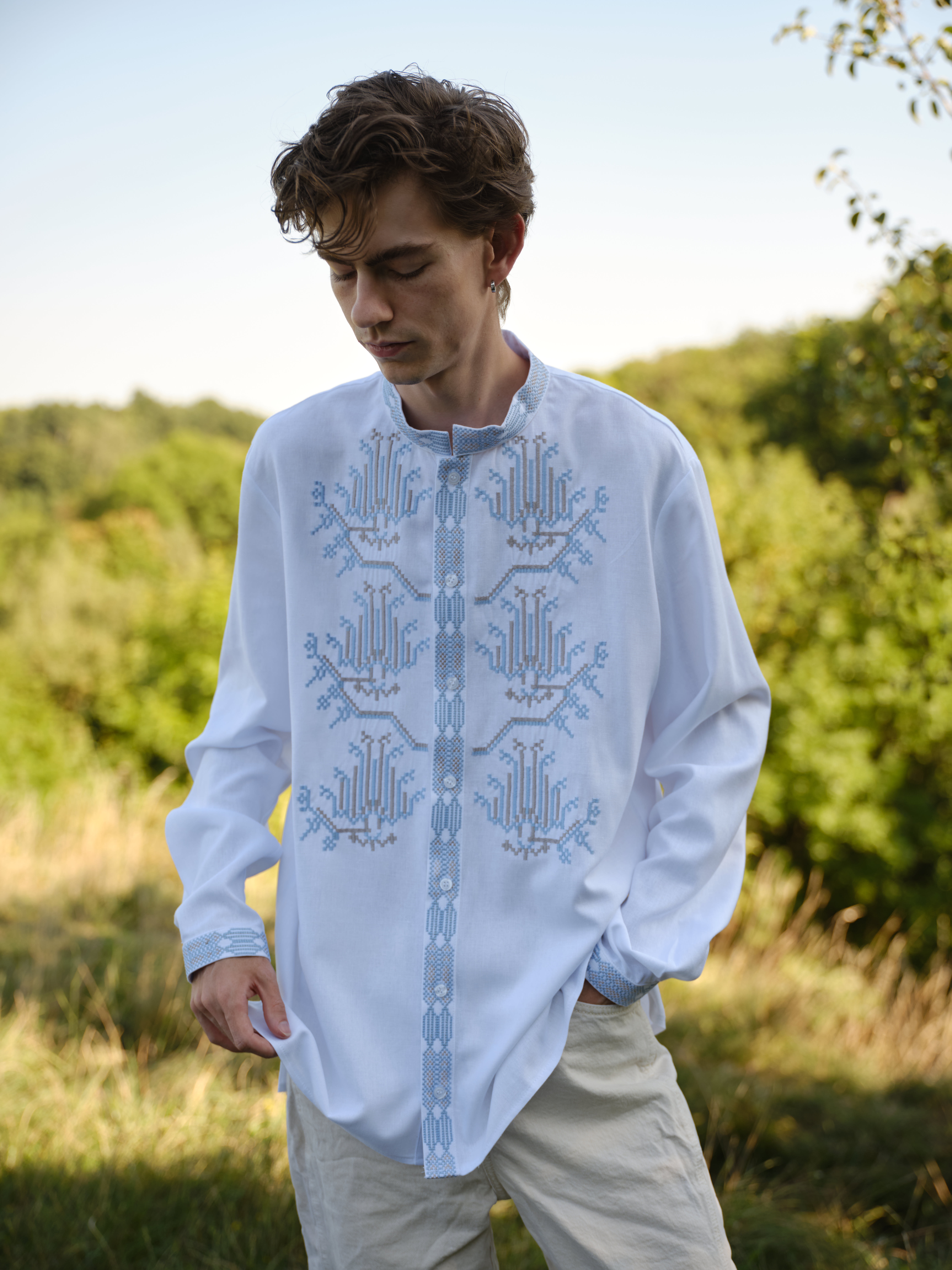 Картинка Вишиванка біла 