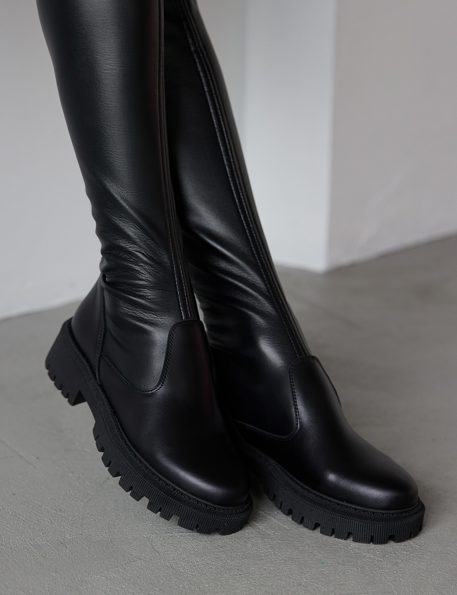 Картинка Ботфорти Slim чорні 