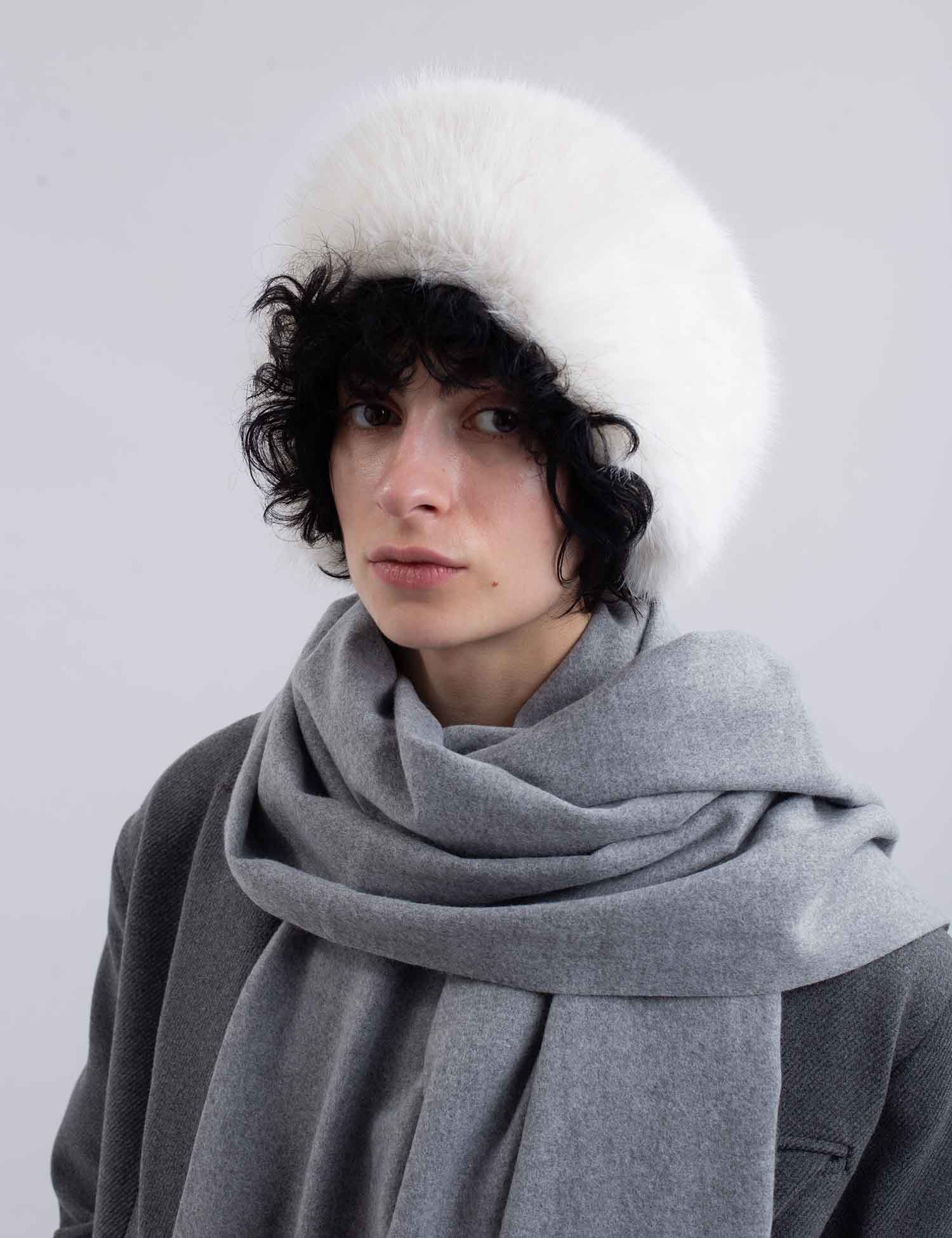 Картинка Пов'язка  біла хутряна