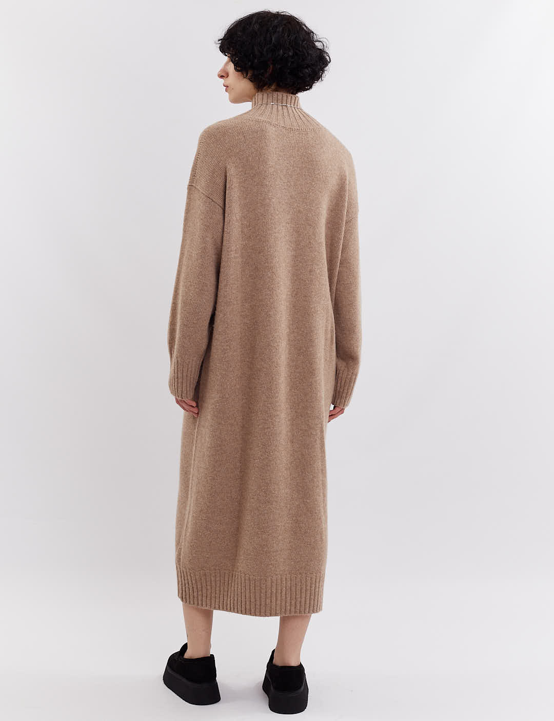 Картинка Сукня максі бежева