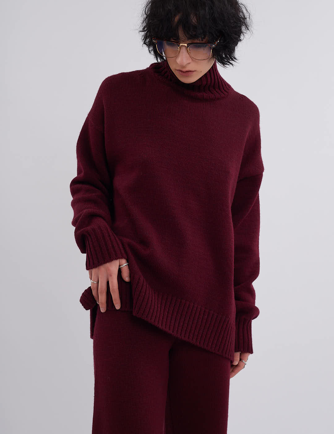 Картинка Костюм бордовий