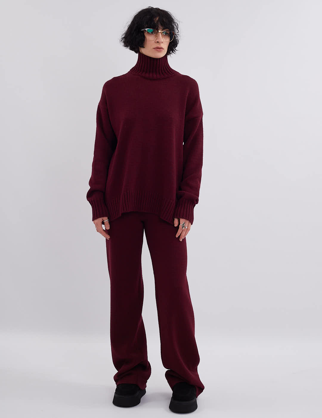 Картинка Костюм бордовий