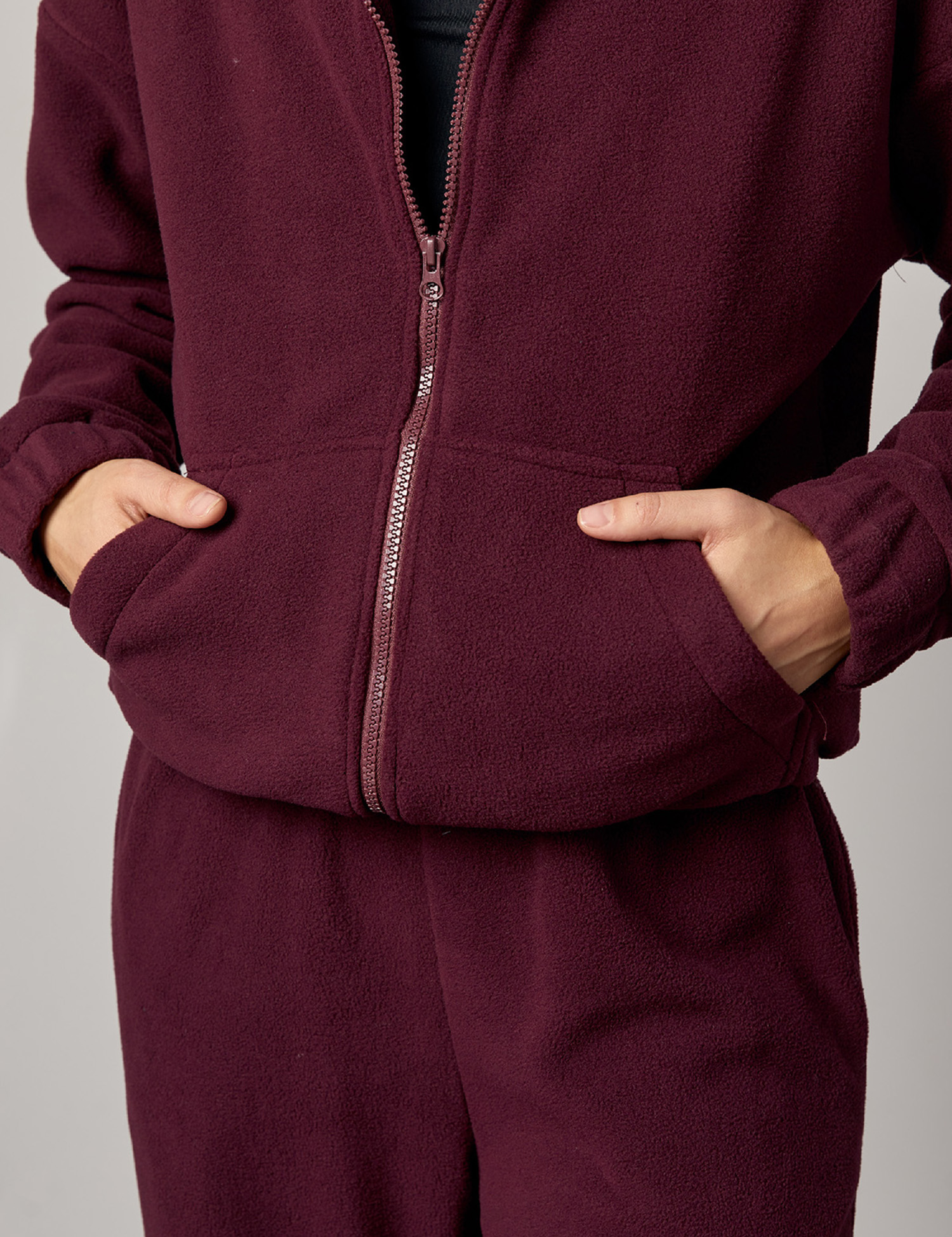 Картинка Костюм бордовий