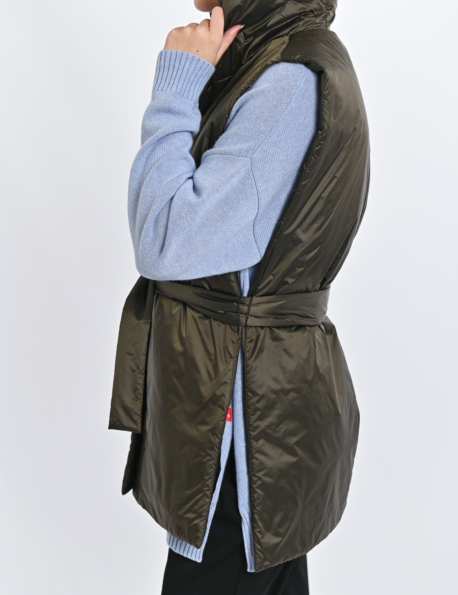 Картинка Жилет темно-зелений