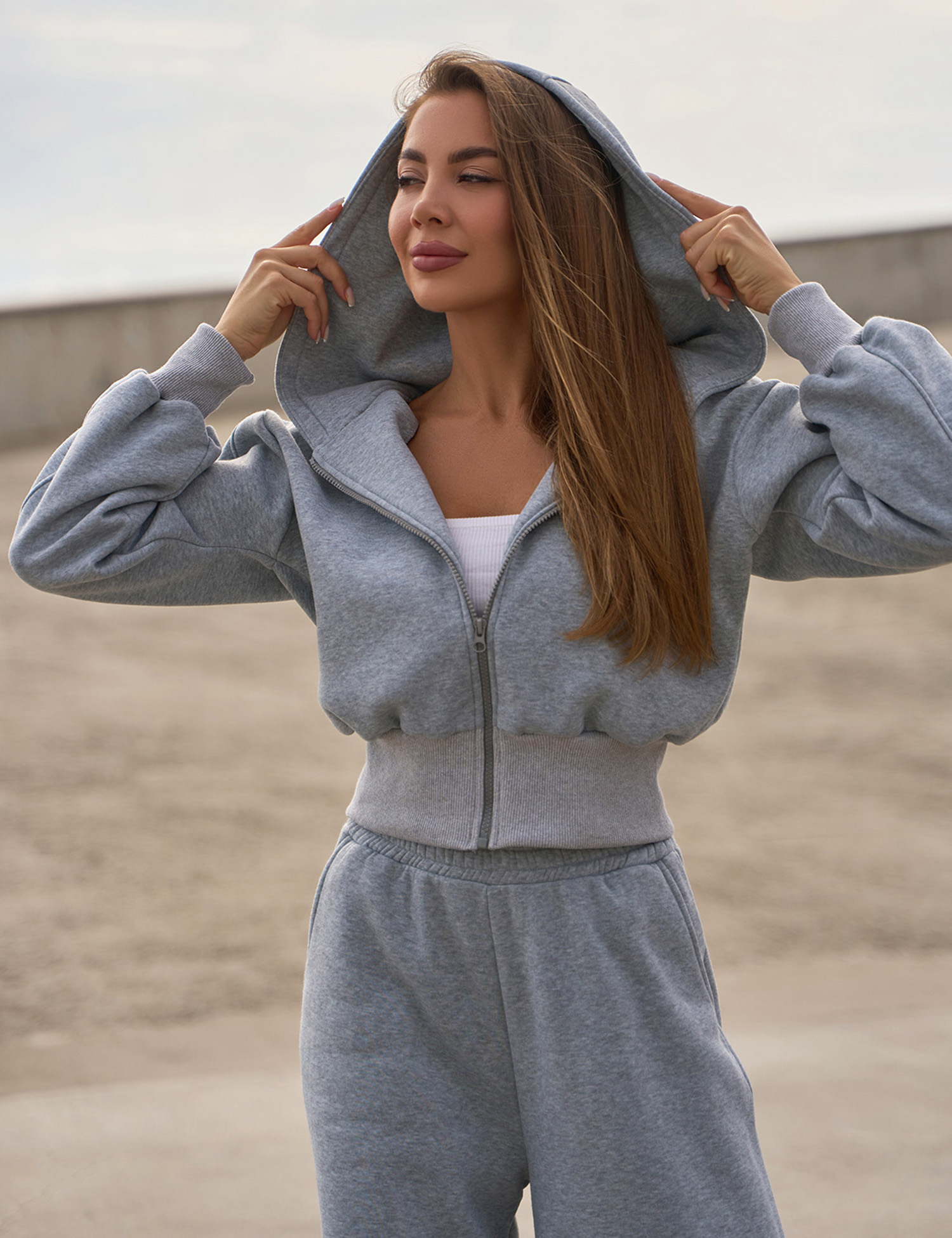 Картинка Костюм світло-сірий