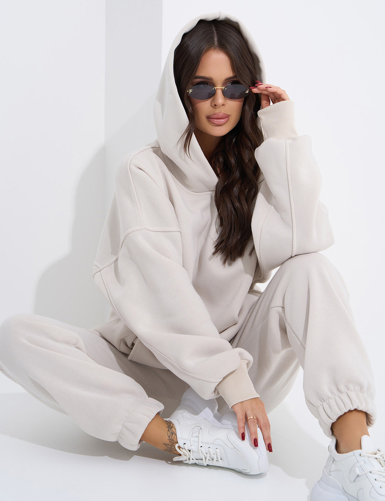 Картинка Костюм бежевий