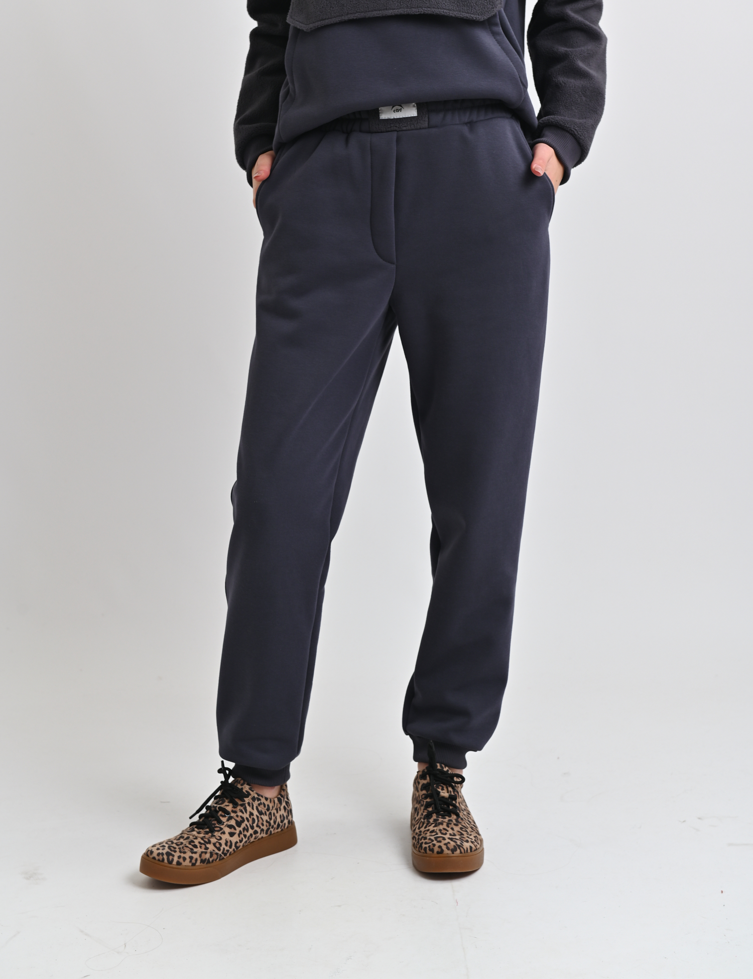 Картинка Штани темно-сірі