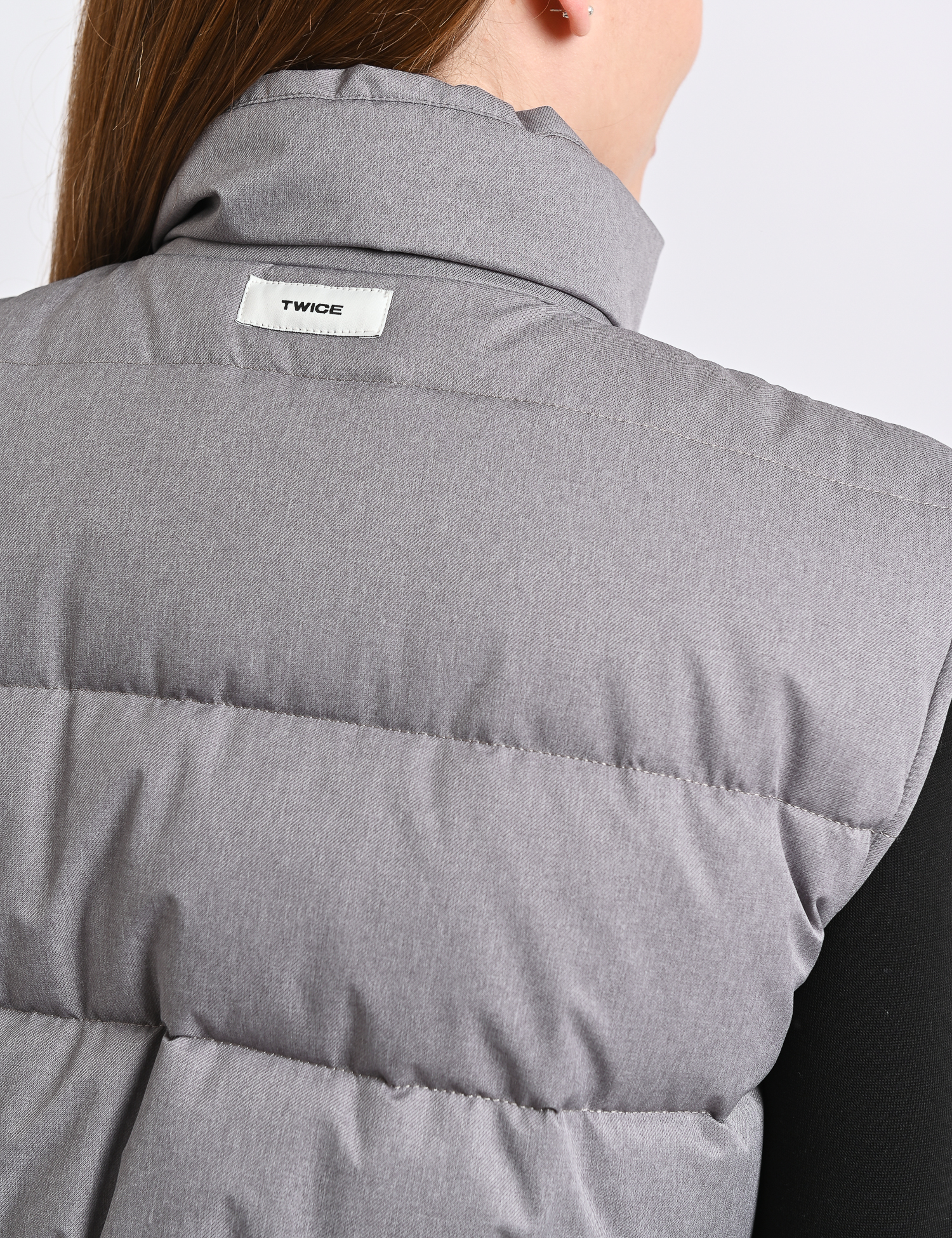 Картинка Жилет світло-сірий