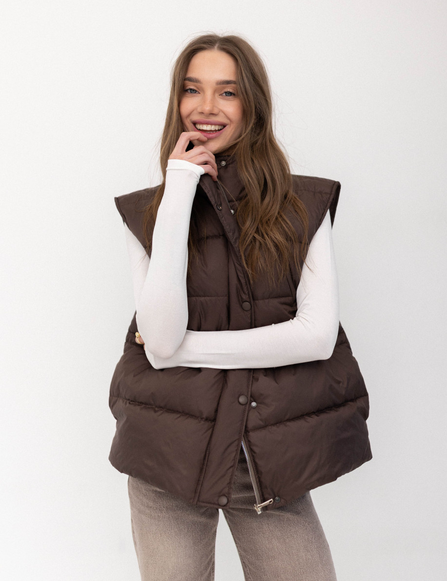 Картинка Жилет коричневий
