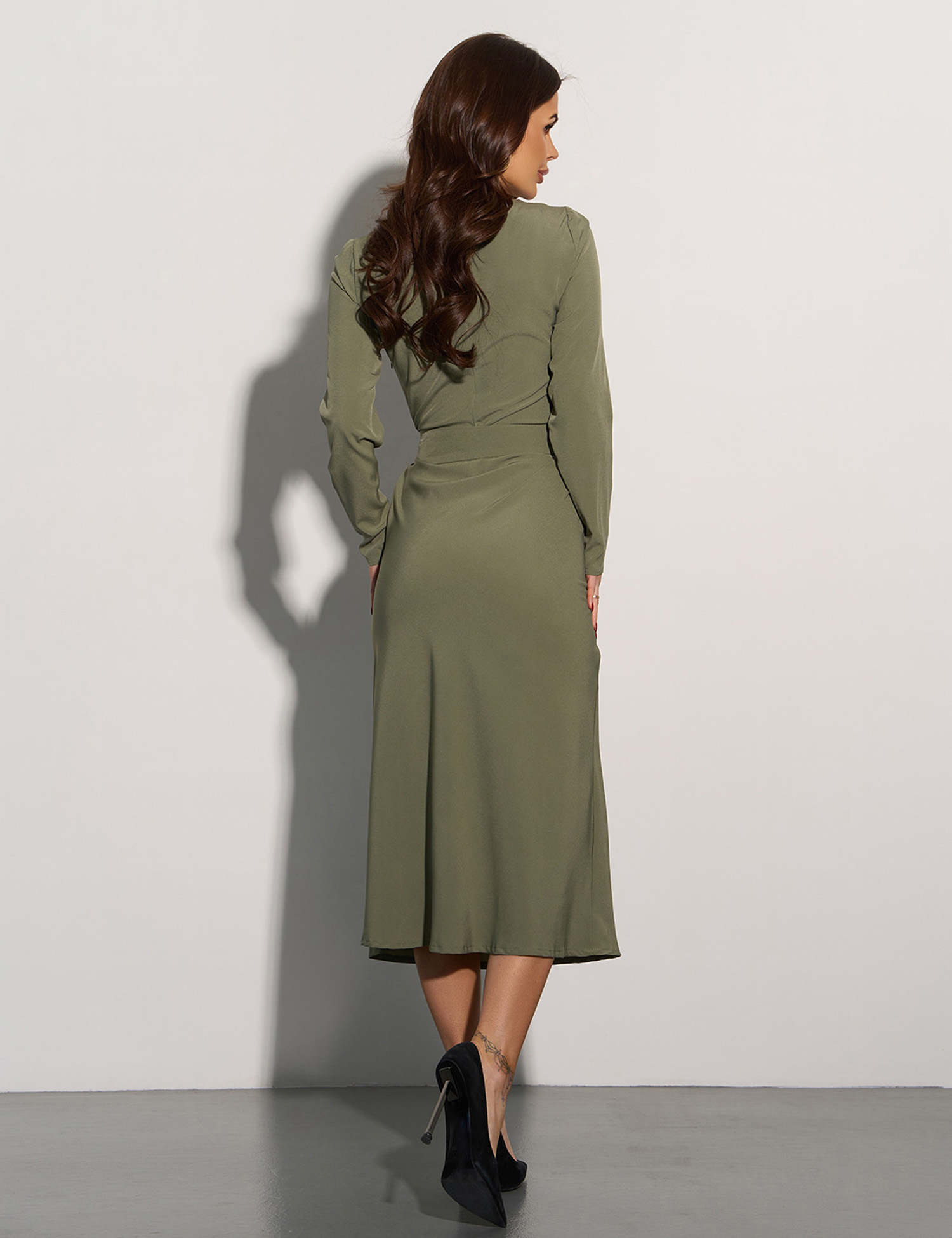 Картинка Сукня міді зелена