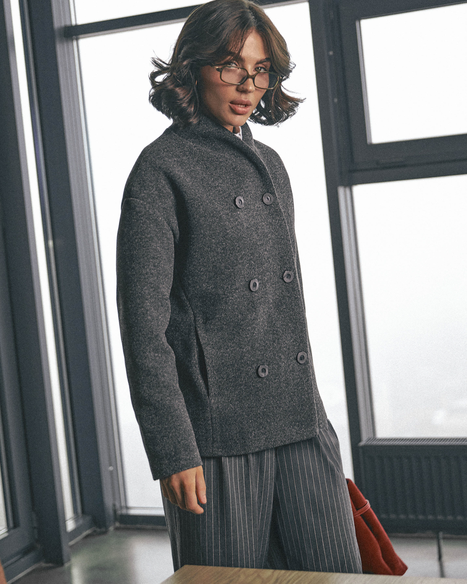 Картинка Пальто темно-сіре