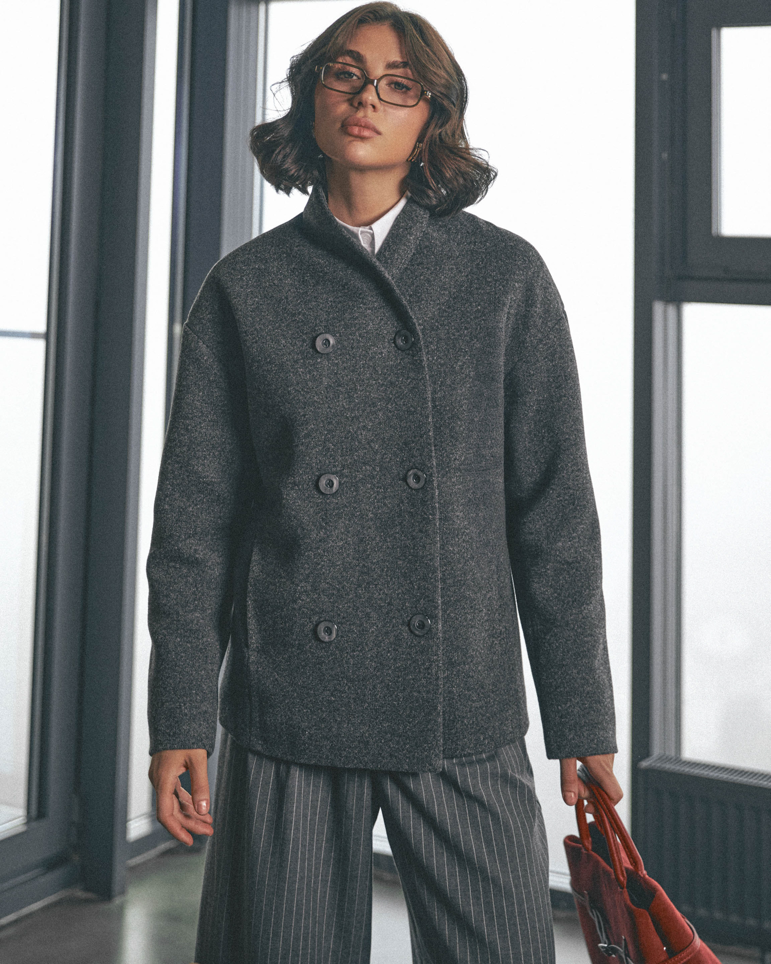 Картинка Пальто темно-сіре