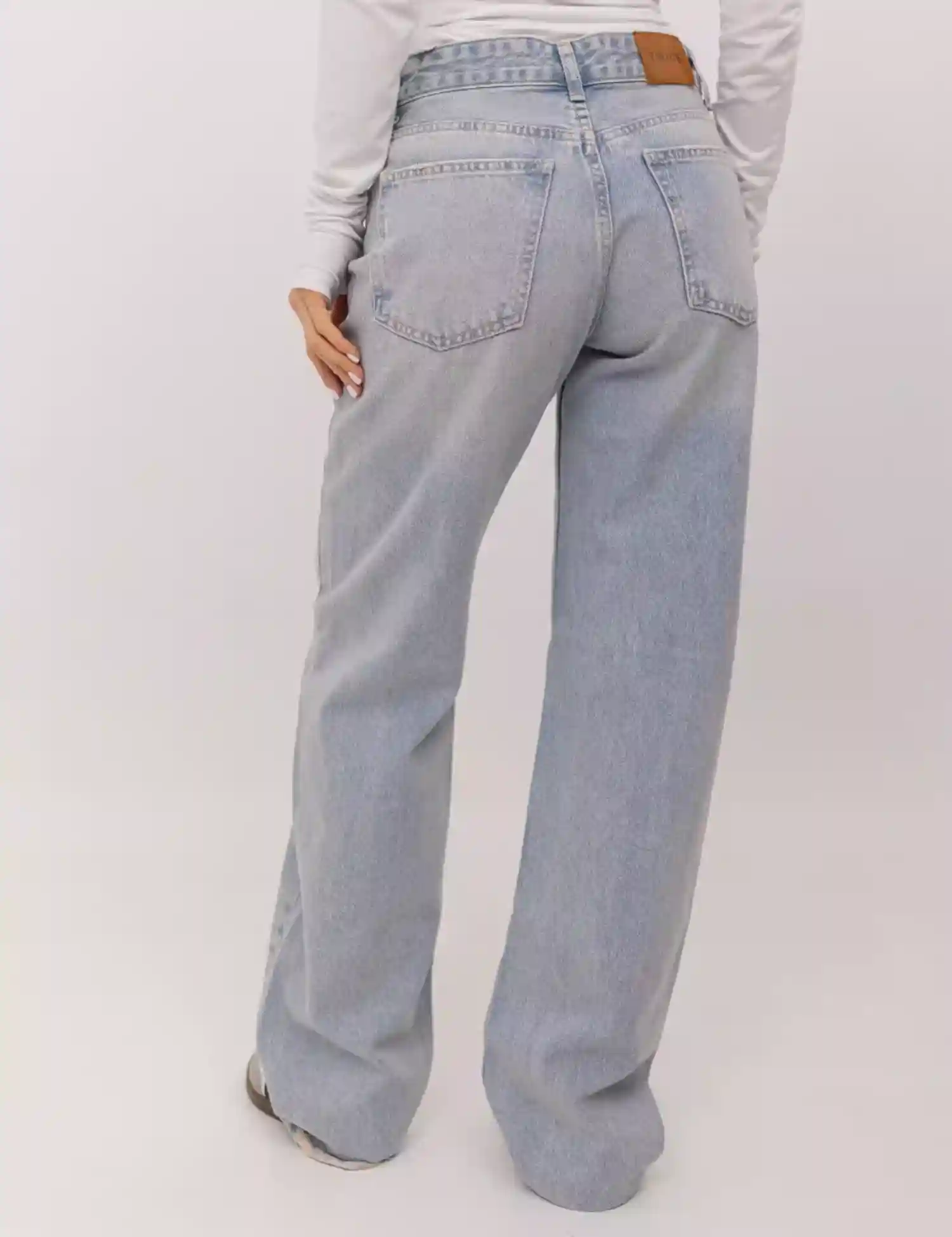 Картинка Джинси блакитні