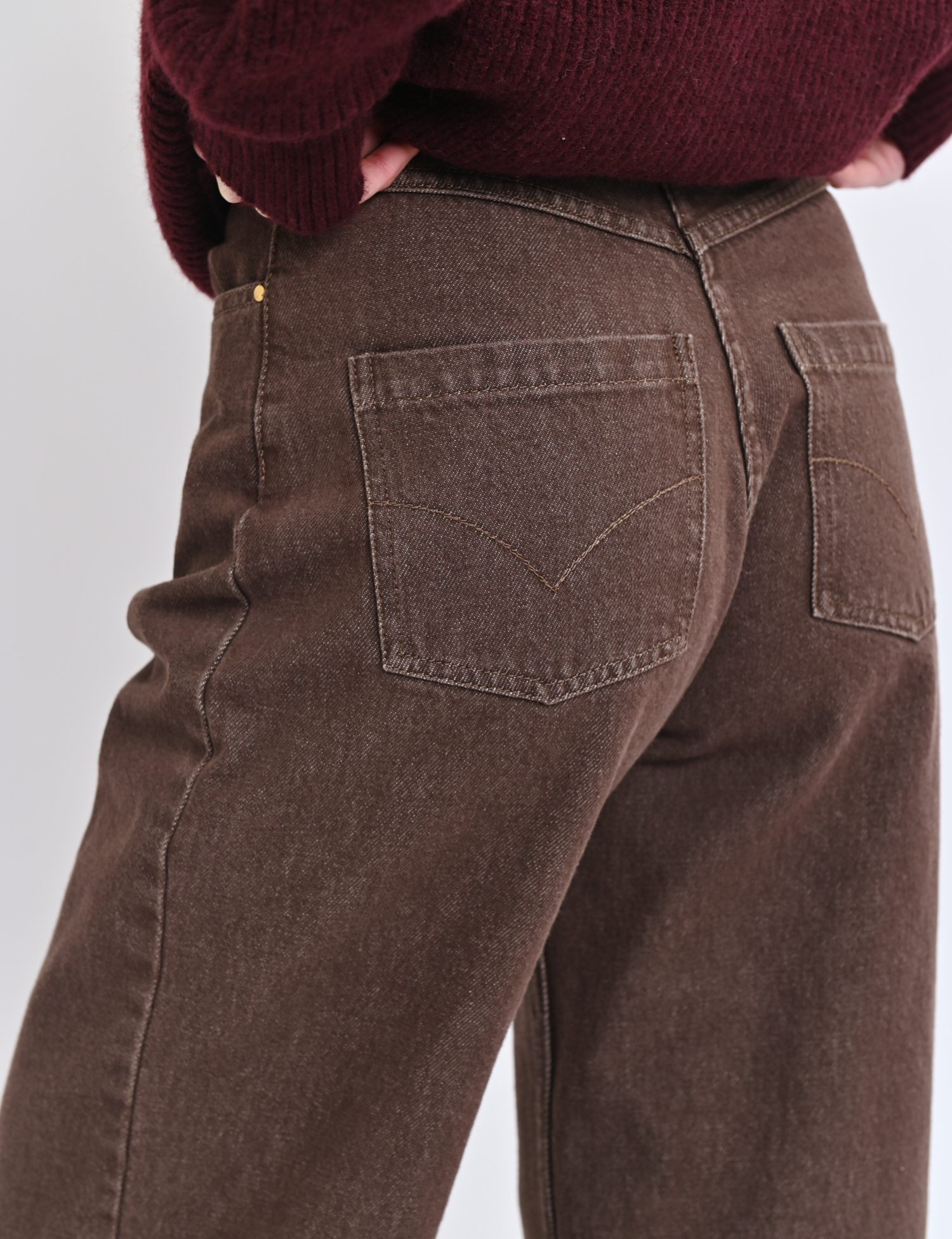 Картинка Джинси коричневі