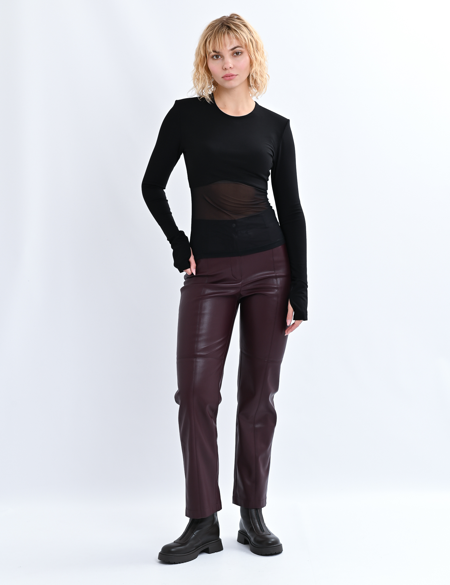 Картинка Лонгслів чорний 