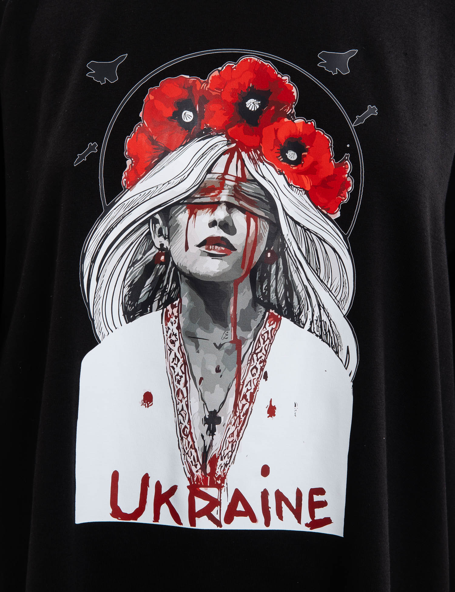 Картинка Футболка чорна з принтом 