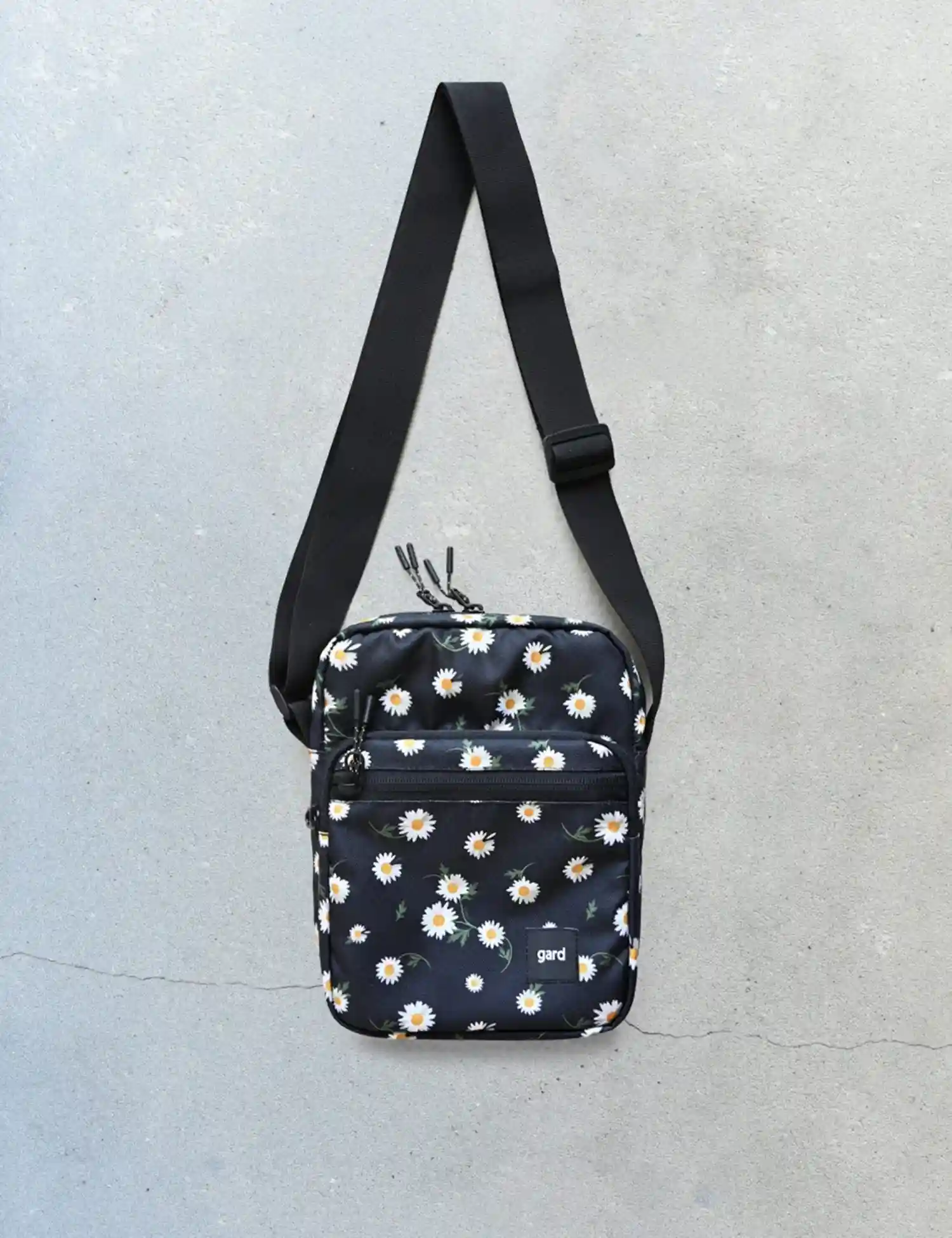 Картинка Сумка чорна з принтом