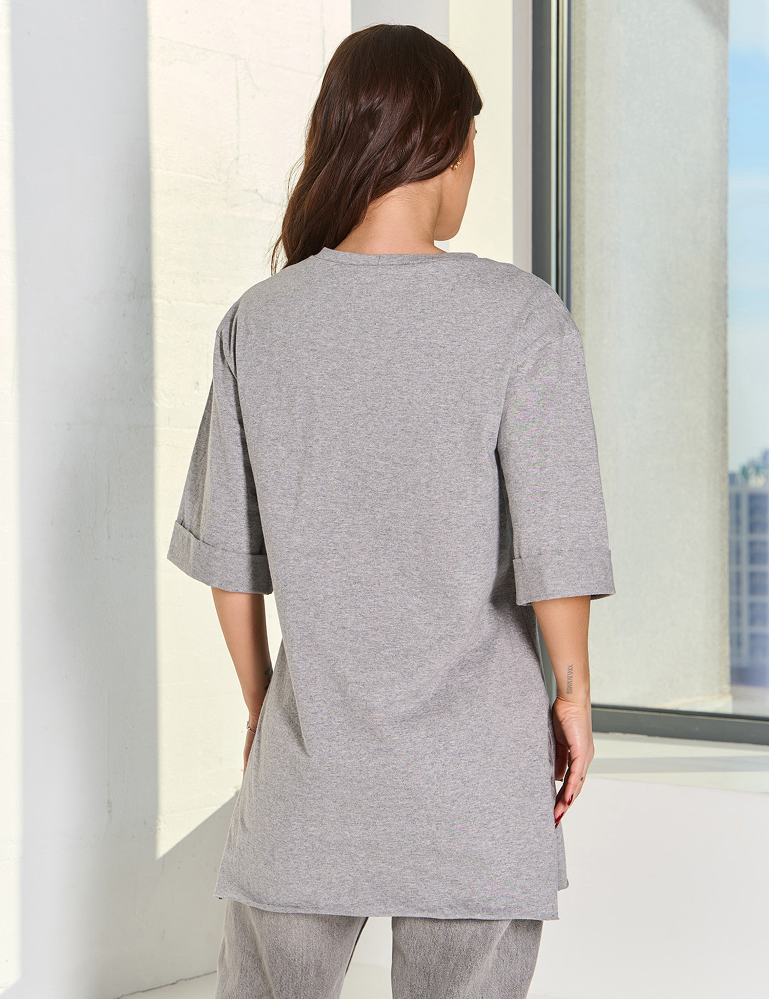 Картинка Футболка сіра