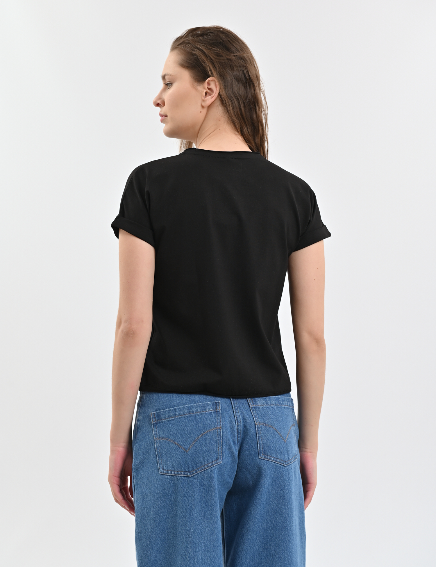 Картинка Футболка чорна з принтом