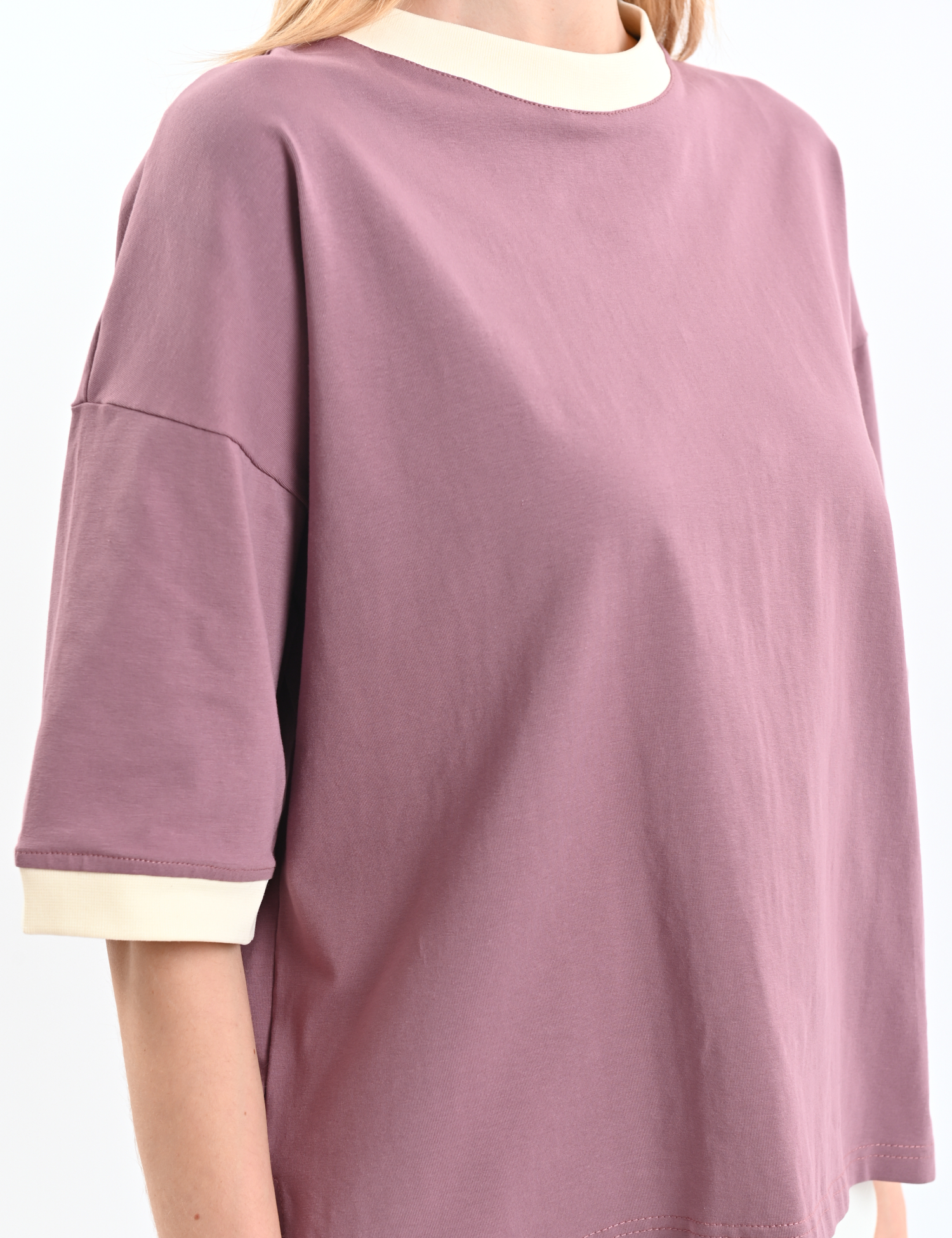 Картинка Футболка бузкова