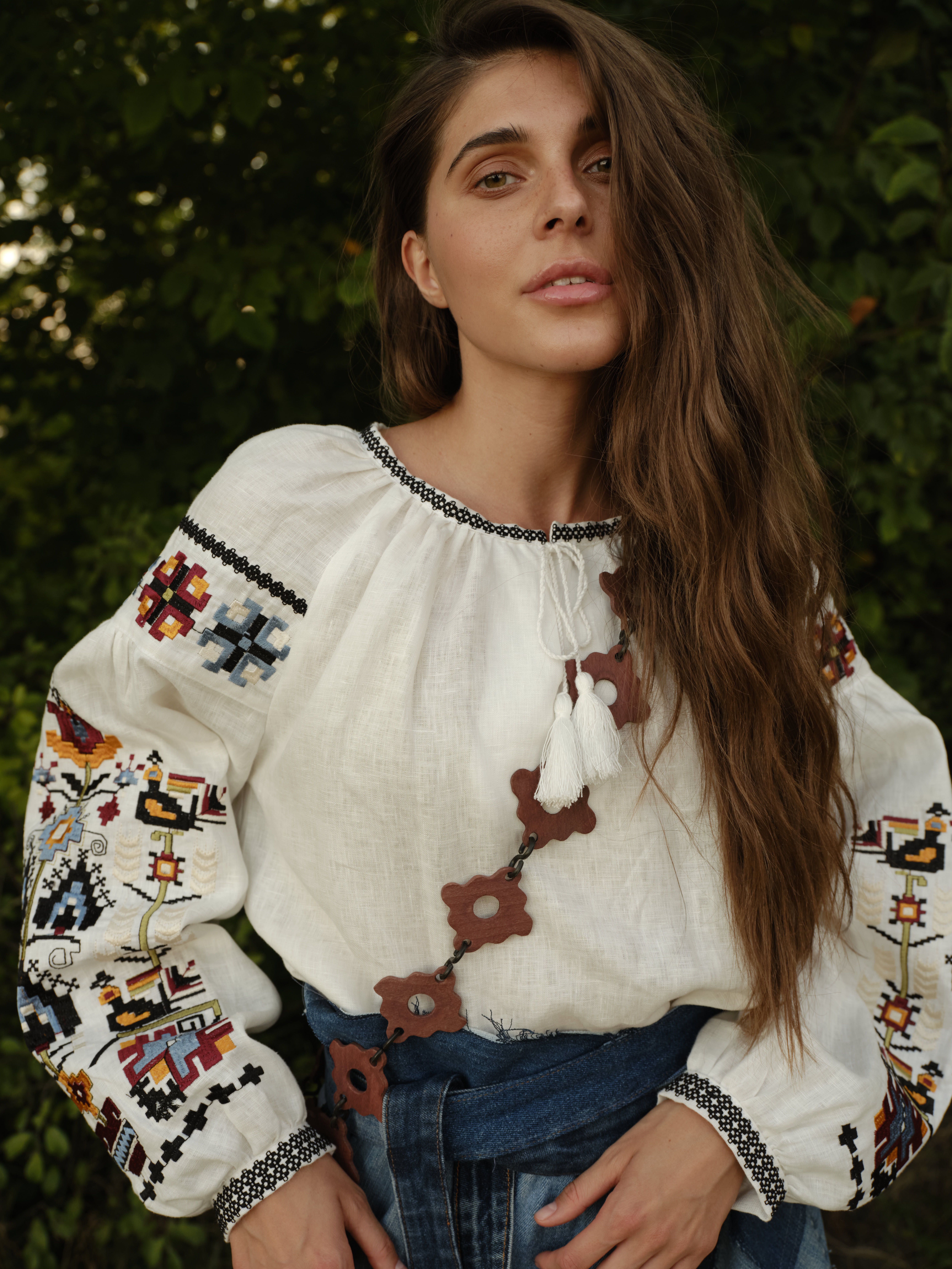 Картинка Вишиванка біла 