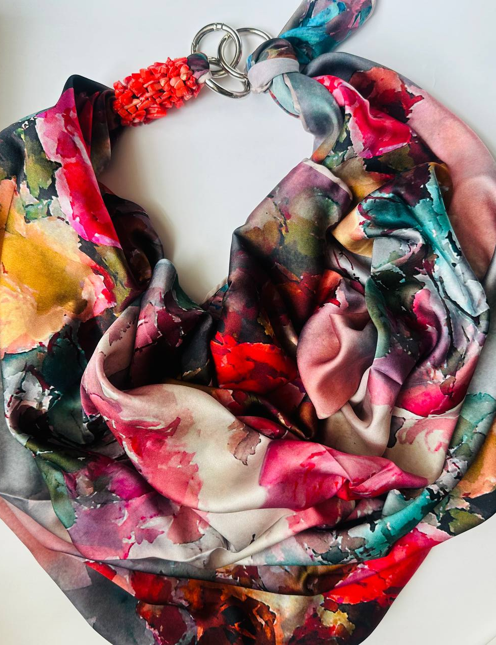 Картинка Дизайнерська хустка My Scarf "Сад кохання" 90 на 90 см