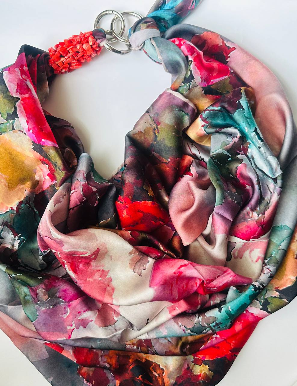 Картинка Дизайнерська хустка My Scarf "Сад кохання" 90 на 90 см