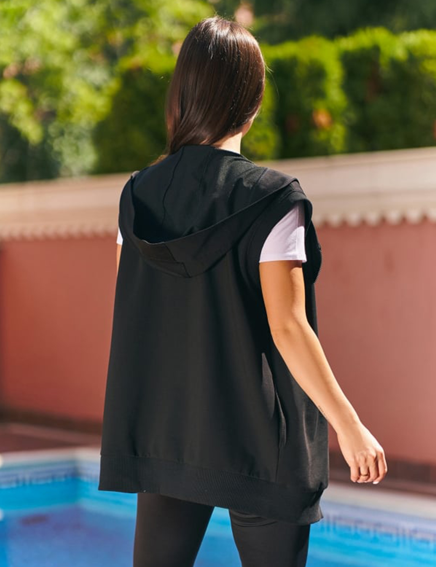 Картинка Жилет чорний 