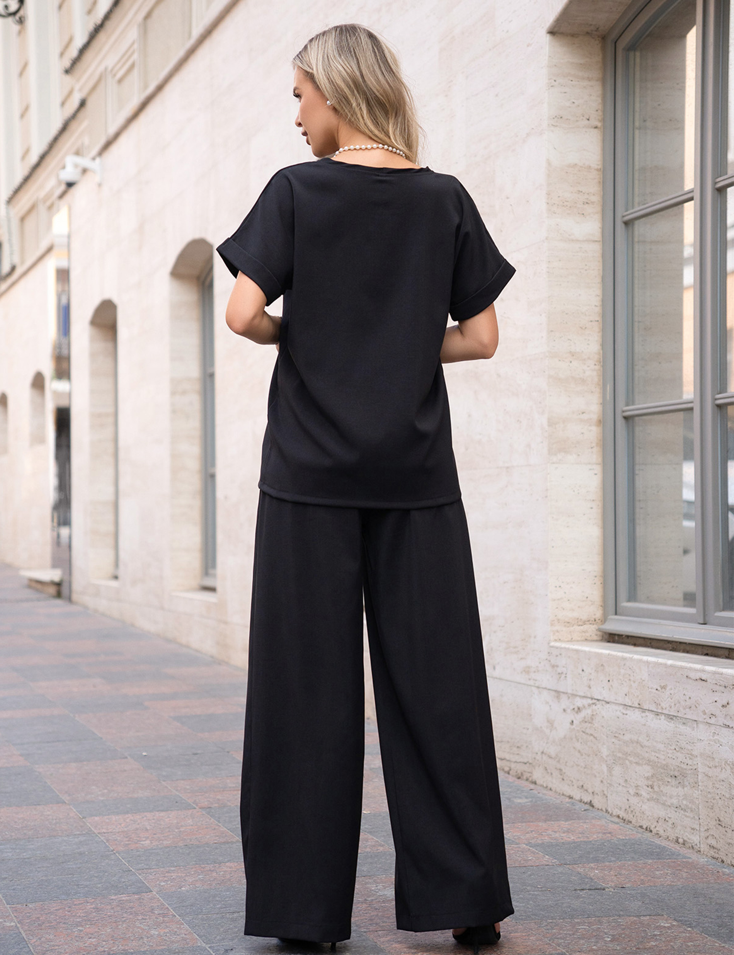 Картинка Костюм чорний 