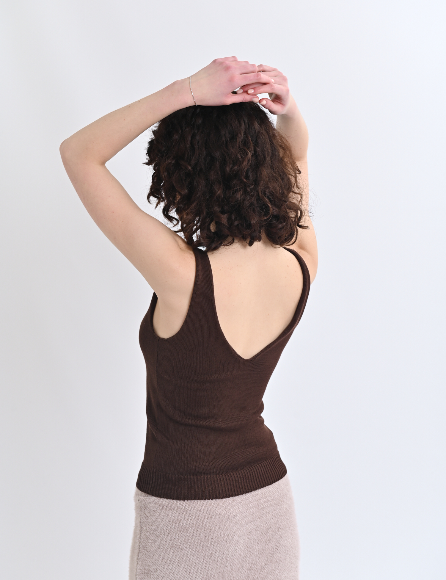 Картинка Майка коричнева 