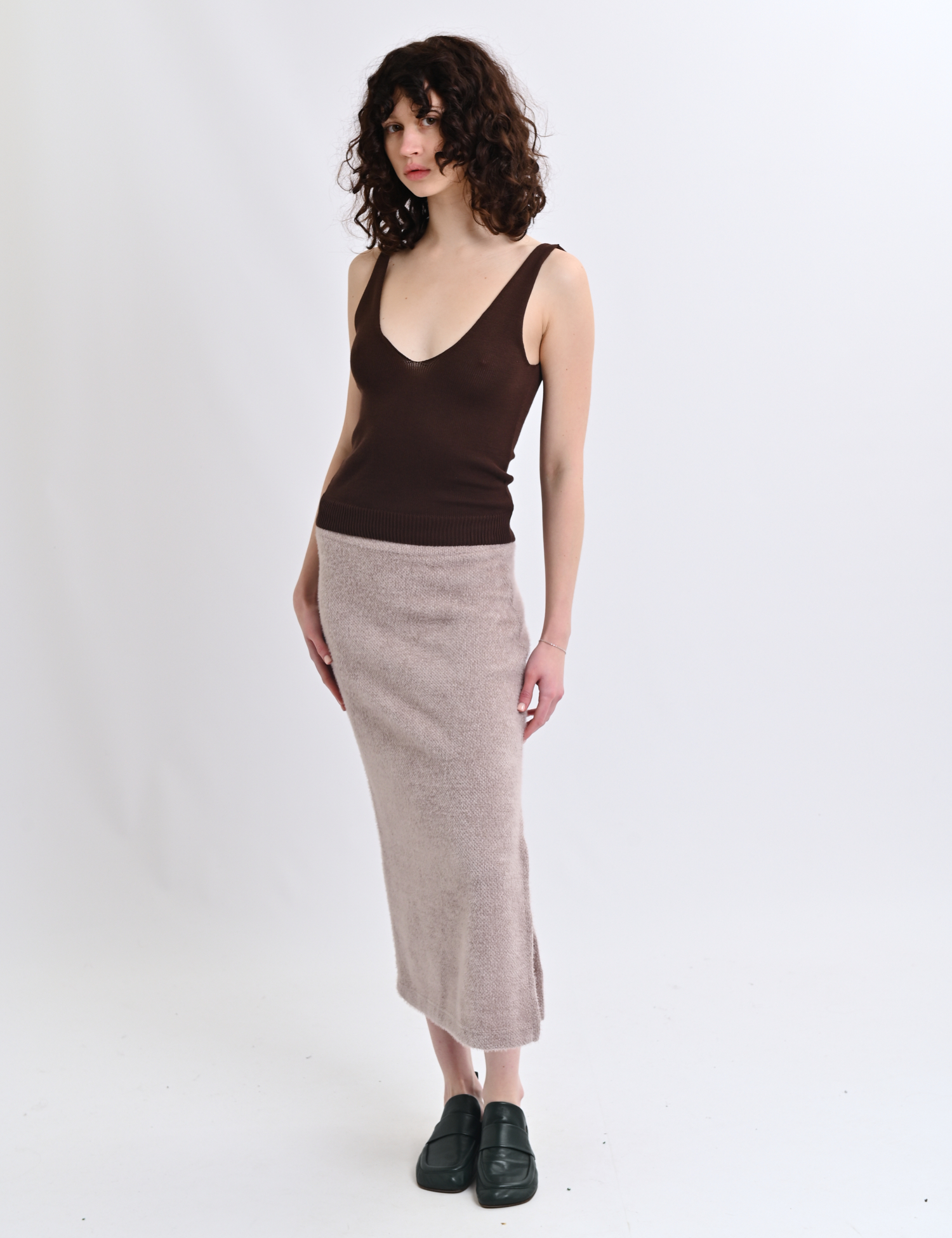 Картинка Майка коричнева 