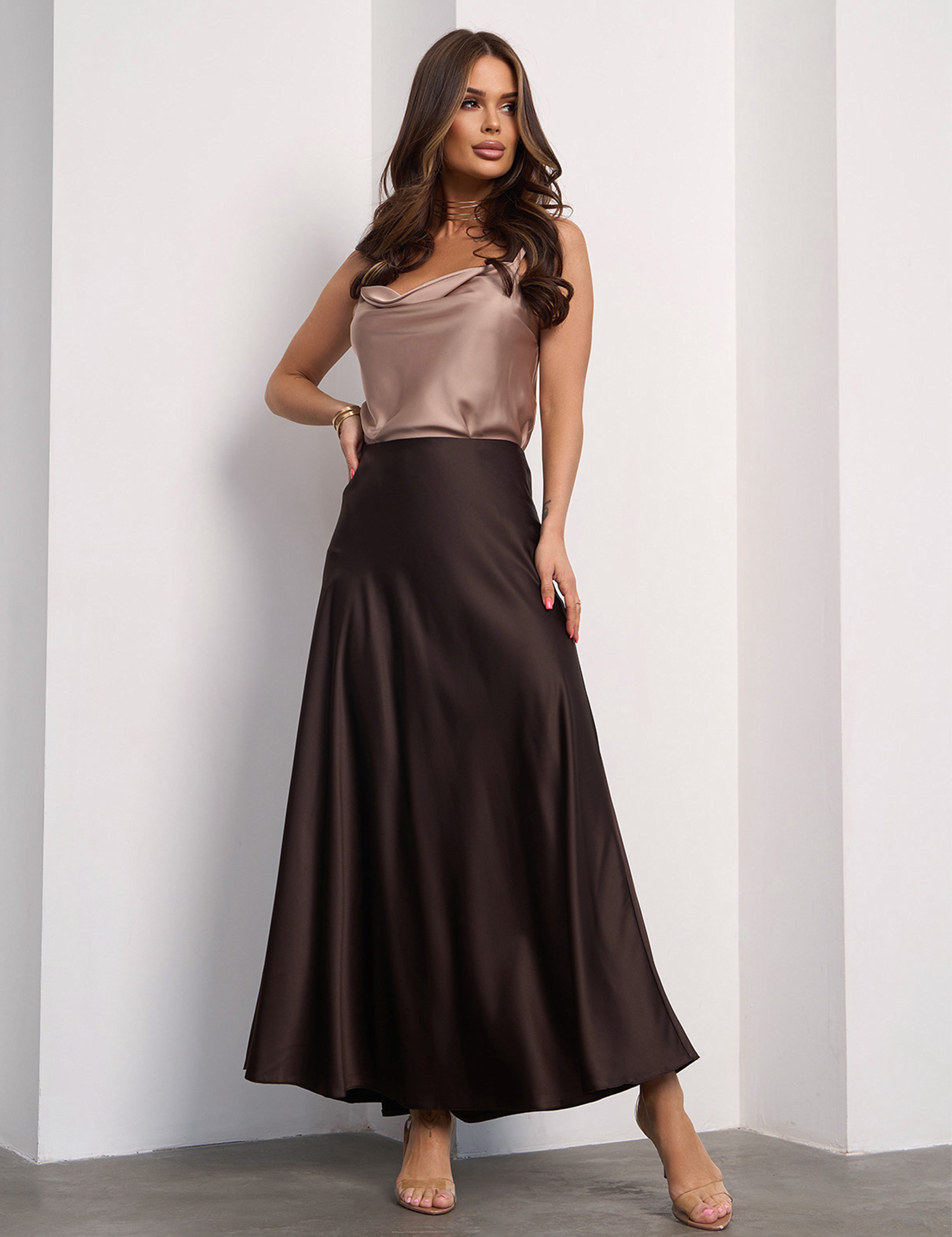 Картинка Спідниця максі коричнева 